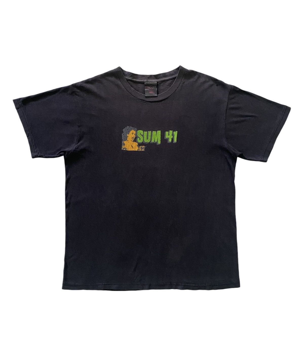 Band Tees Vintage Sum 41 Rock Band World Tour 2003 T Shirt Size US L / EU 52-54 / 3 - 1 Thumbnail