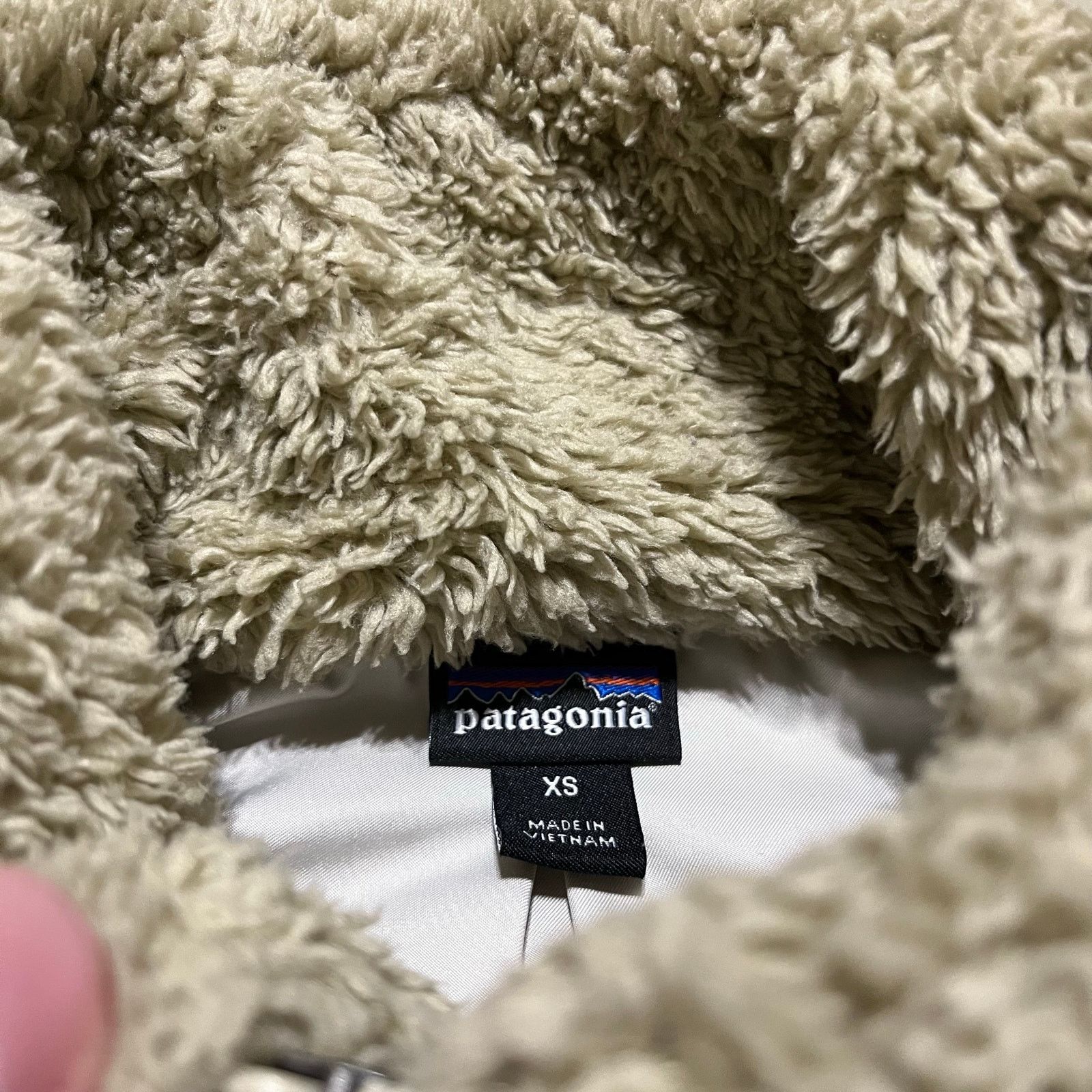 Patagonia Patagonia Women Vest Beige Sherpa Logo Patch Full Zip Size XS / US 0-2 / IT 36-38 - 5 Thumbnail