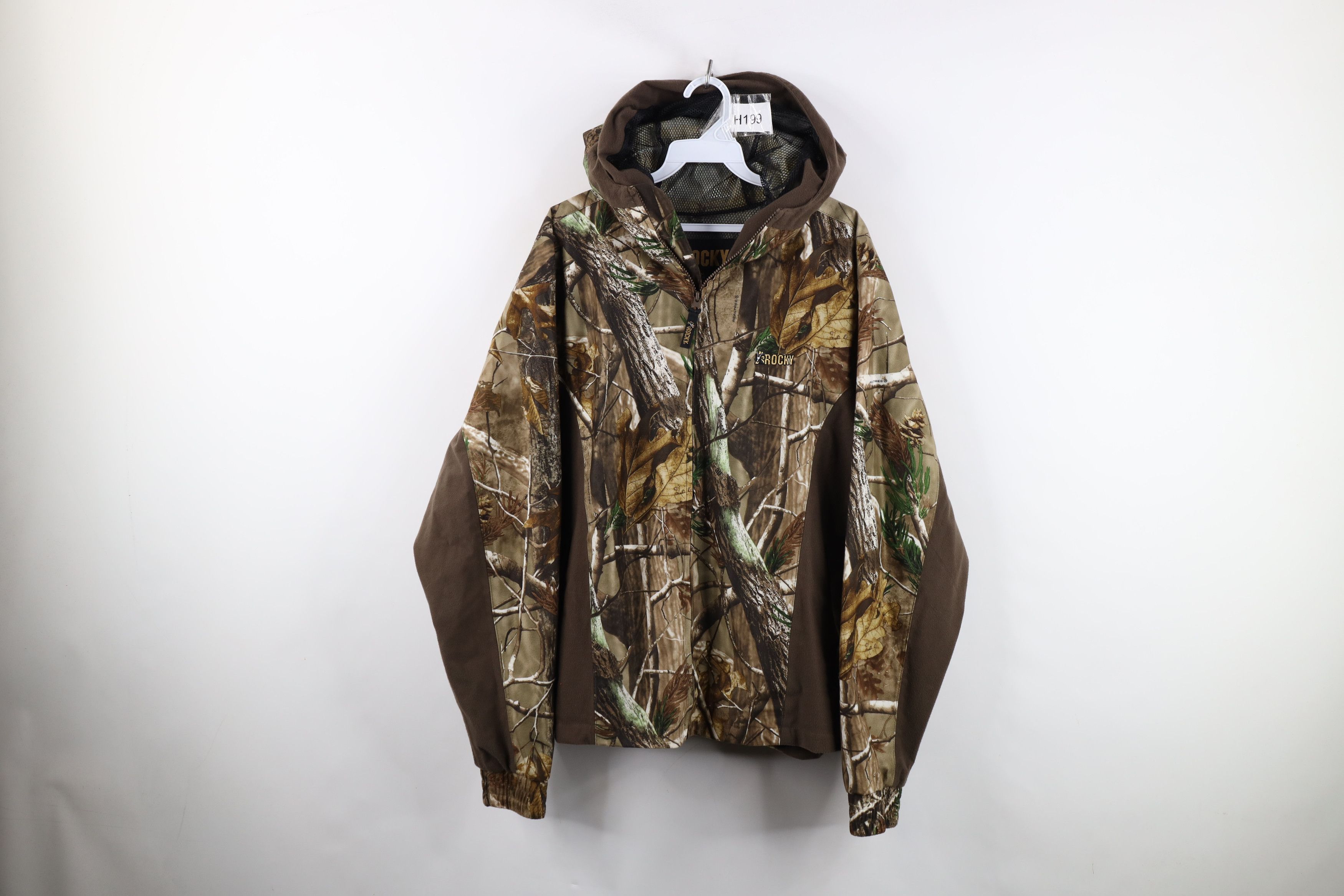 Vintage Vintage Streetwear Cloth Realtree Camouflage Hooded Jacket Size US M / EU 48-50 / 2 - 1 Thumbnail