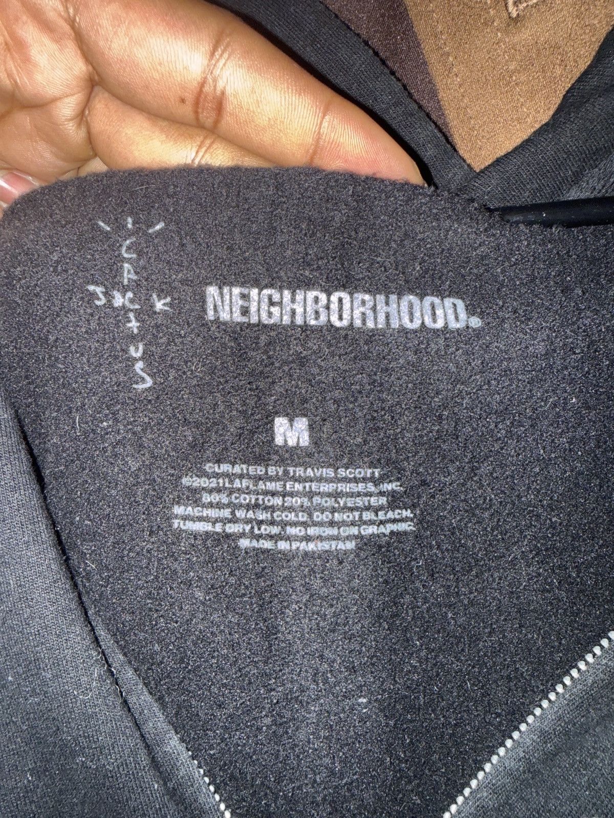 Travis Scott Cactus jack neighborhood hoodie Size US M / EU 48-50 / 2 - 6 Thumbnail