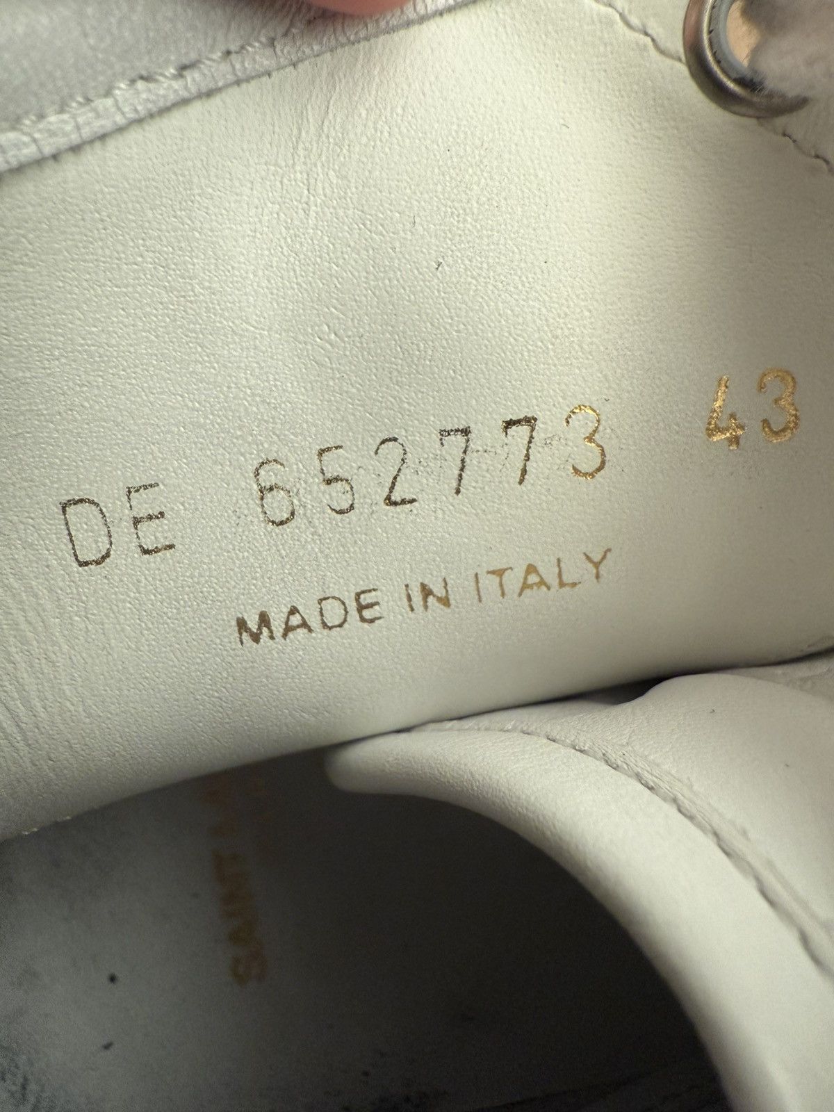 Saint Laurent Paris Saint Laurent Paris Mid Top Sneaker in White Size US 10 / EU 43 - 11 Thumbnail