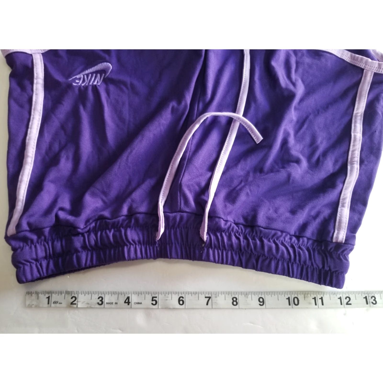 Nike Nike Women’s Shorts Purple Size Large Cotton Stretch Lavender Athletic Activewear Ladies L Size 36" / US 14 / IT 50 - 3 Thumbnail