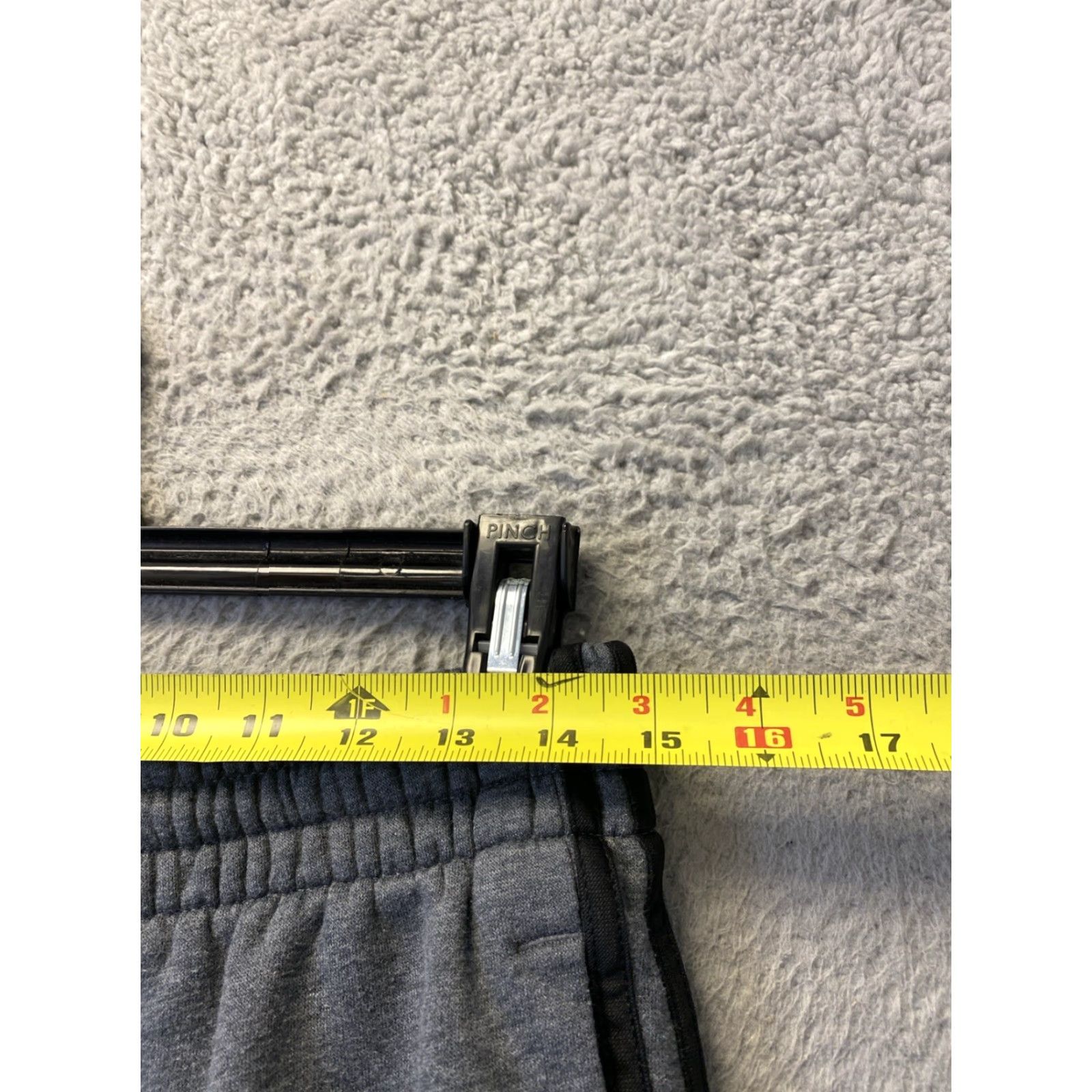 Adidas MENS ADIDAS FLEECE TAPERED CUFF JOGGER PANTS ACTIVEWEAR GRAY M 3 STRIPE Size US 31 - 3 Thumbnail