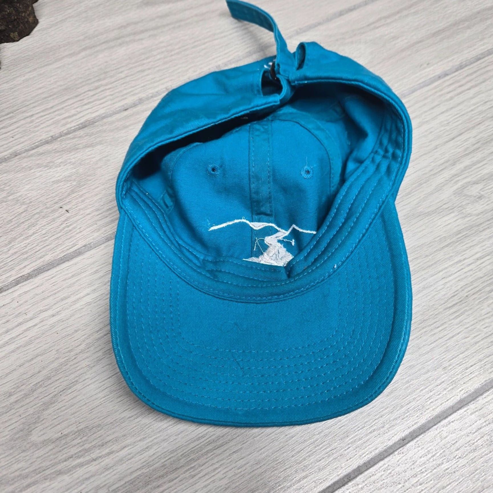 Vintage VINTAGE Rodeo Cowboy Lasso Blue Trucker Hat Adult One Size Blue Cowboy Western Style Adjustable Mens Hat Size ONE SIZE - 5 Thumbnail