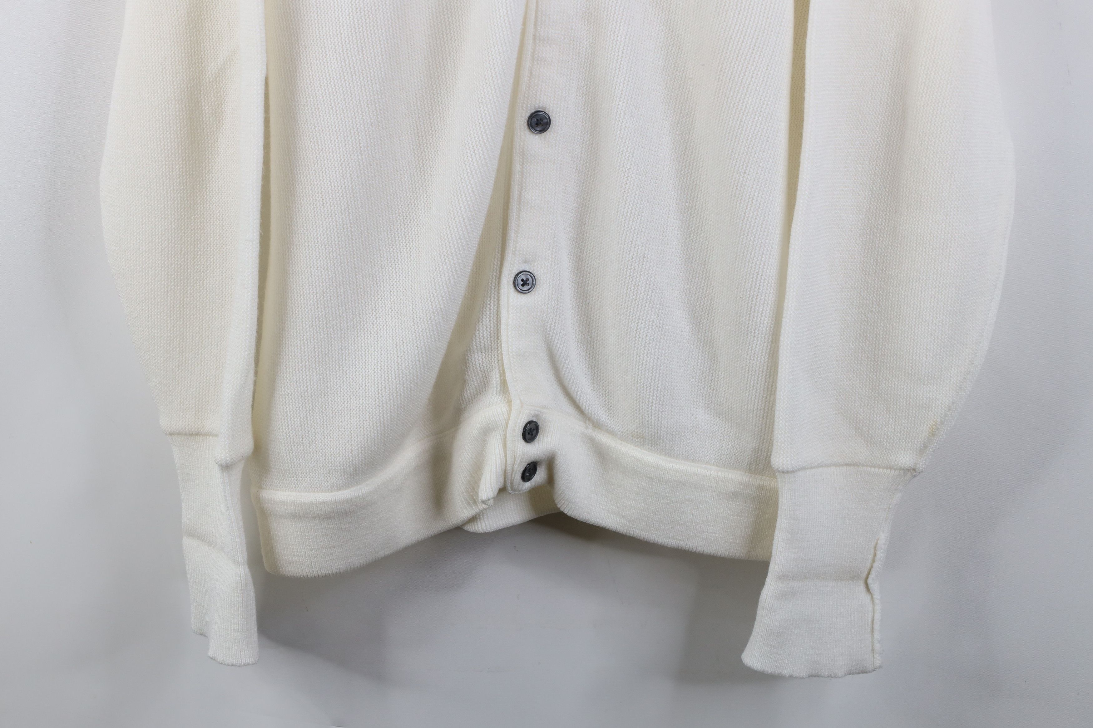 Izod Vintage 90s Izod Spell Knit Cardigan Sweater White Acrylic Size US XL / EU 56 / 4 - 3 Thumbnail