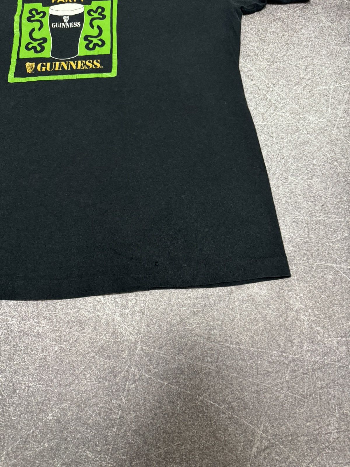 Retrofit Vintage 90’s Guinness St. Patrick’s Day Beer Tee Size US XL / EU 56 / 4 - 4 Thumbnail