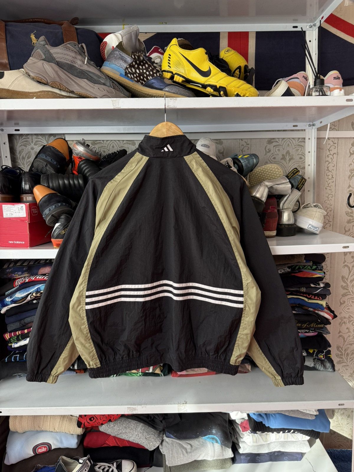 Adidas Vintage Adidas Track Jacket Nylon Y2K Size US L / EU 52-54 / 3 - 5 Thumbnail