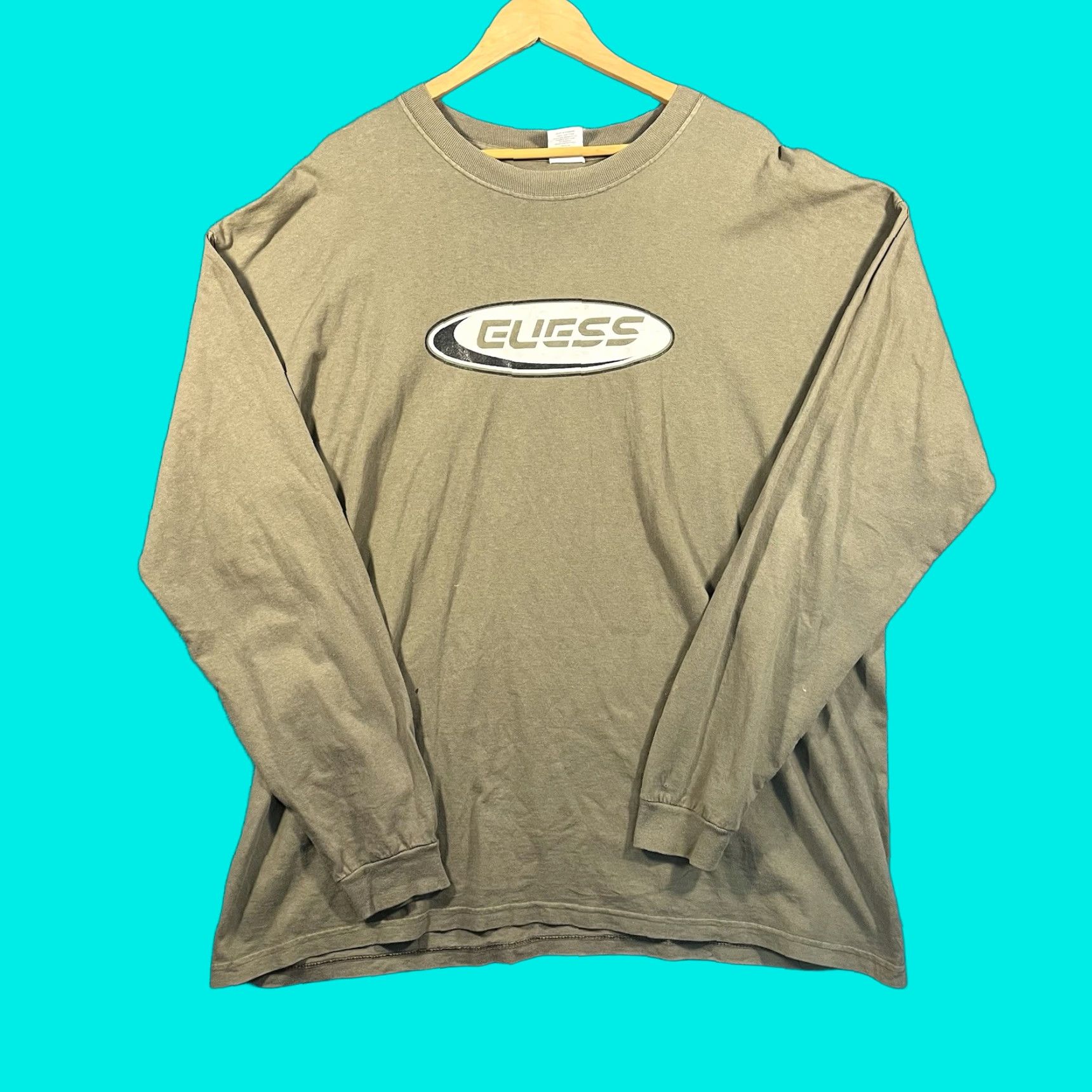 Guess VINTAGE Guess Jeans Logo Long Sleeve Crew Neck T-Shirt USA Mens XL Green 90s Logo Graphic Print Size US XL / EU 56 / 4 - 1 Thumbnail
