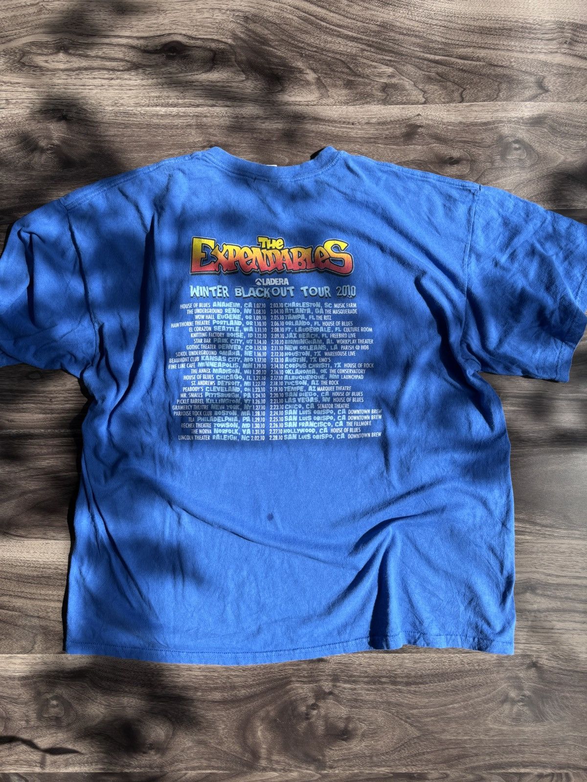 Band Tees The Expendables Tour 2010 Winter blackout Size US XXL / EU 58 / 5 - 5 Thumbnail