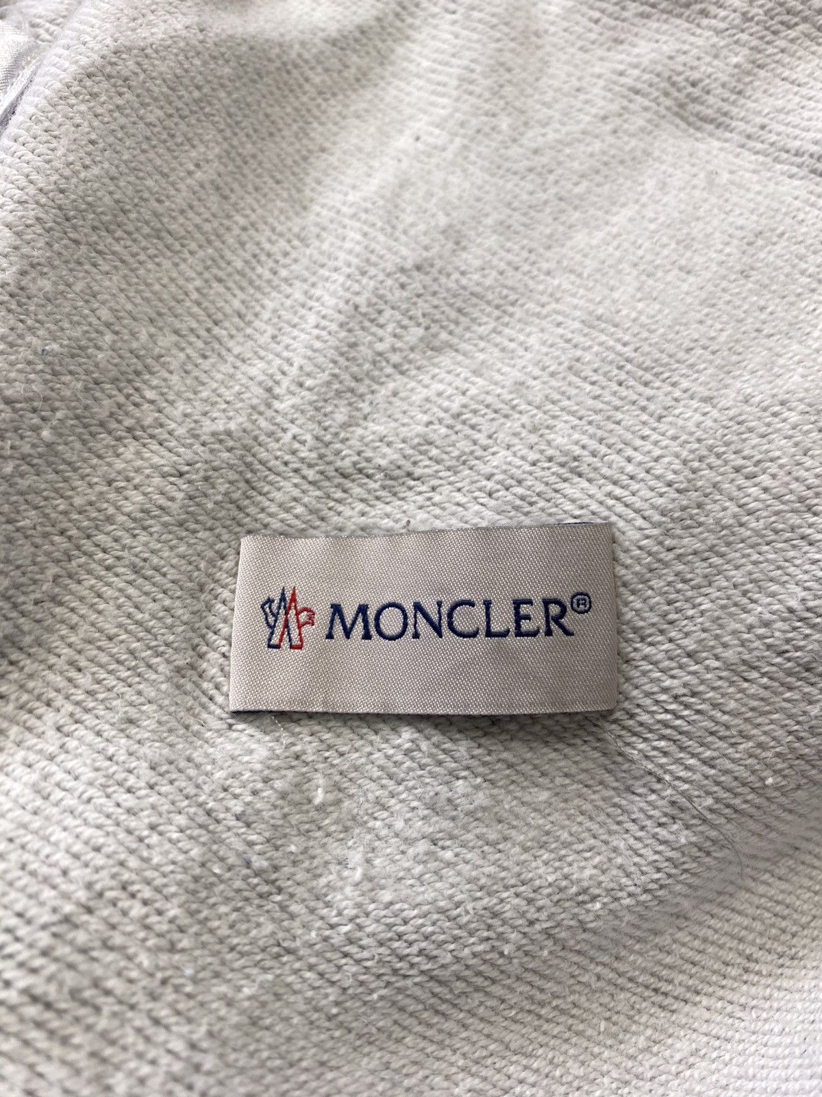 Moncler A10 Rare - Moncler Sweatpant Size US 33 - 16 Thumbnail