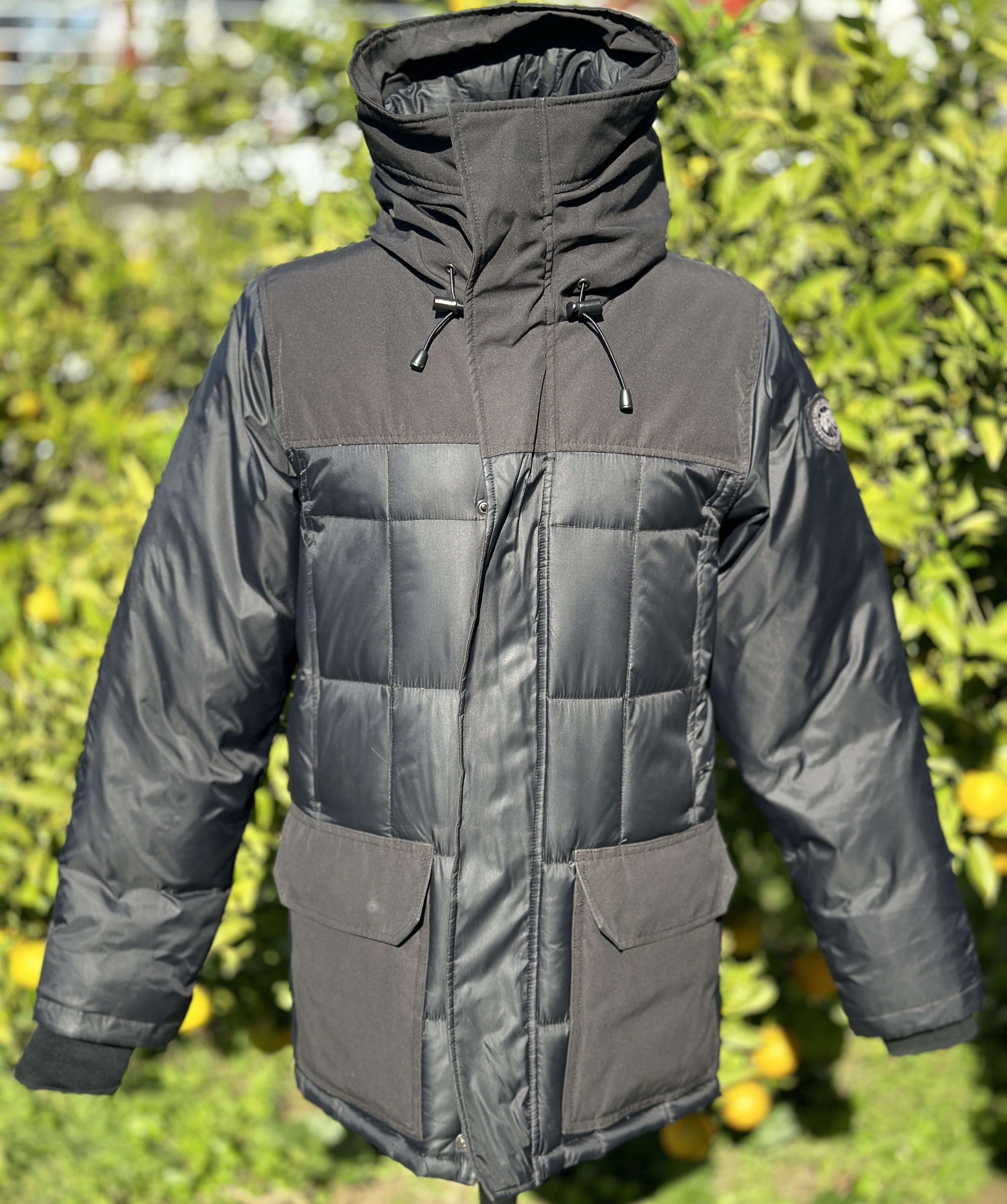 Canada Goose Canada Goose Arctic Program Down Parka Black Jacket Size M Size US M / EU 48-50 / 2 - 1 Thumbnail