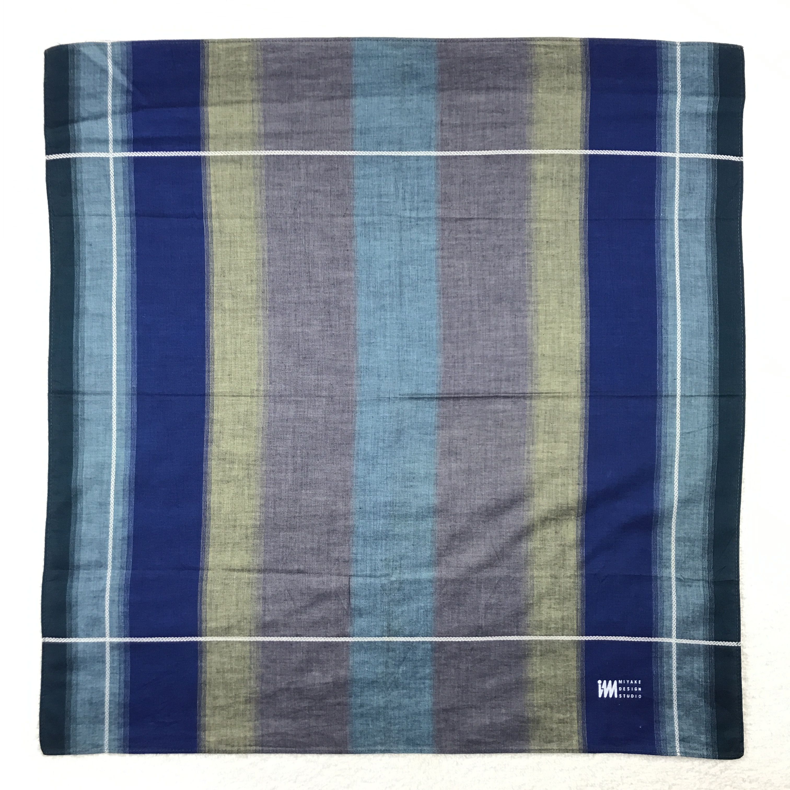Issey Miyake × Japanese Brand × Vintage Issey Miyaki Embroidery Bandana Neckerchief Handkerchief Size ONE SIZE - 1 Thumbnail