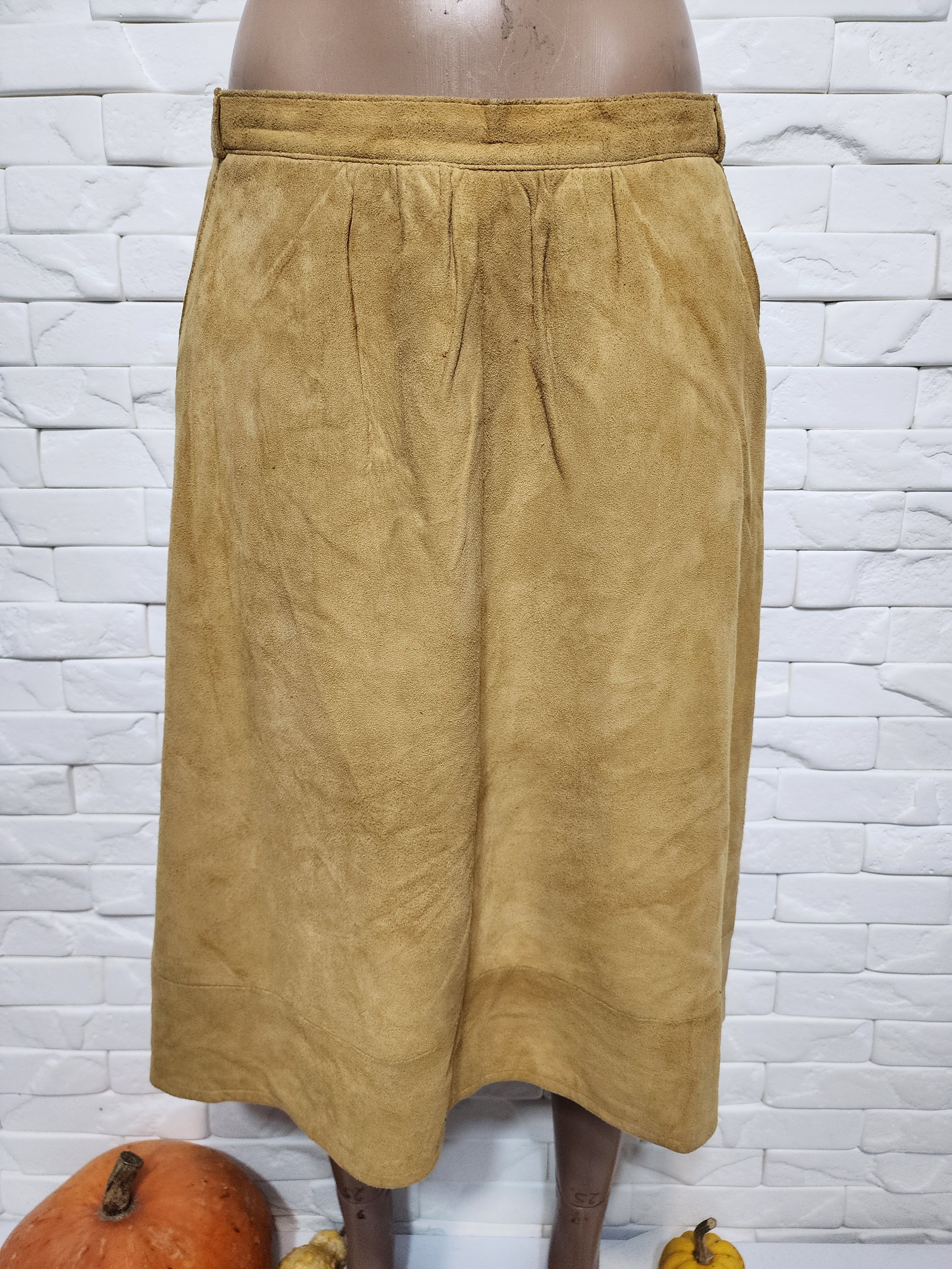 Genuine Leather Brown Suede Leather Skirt: 27" Waist Size 27" / US 4 / IT 40 - 1 Thumbnail
