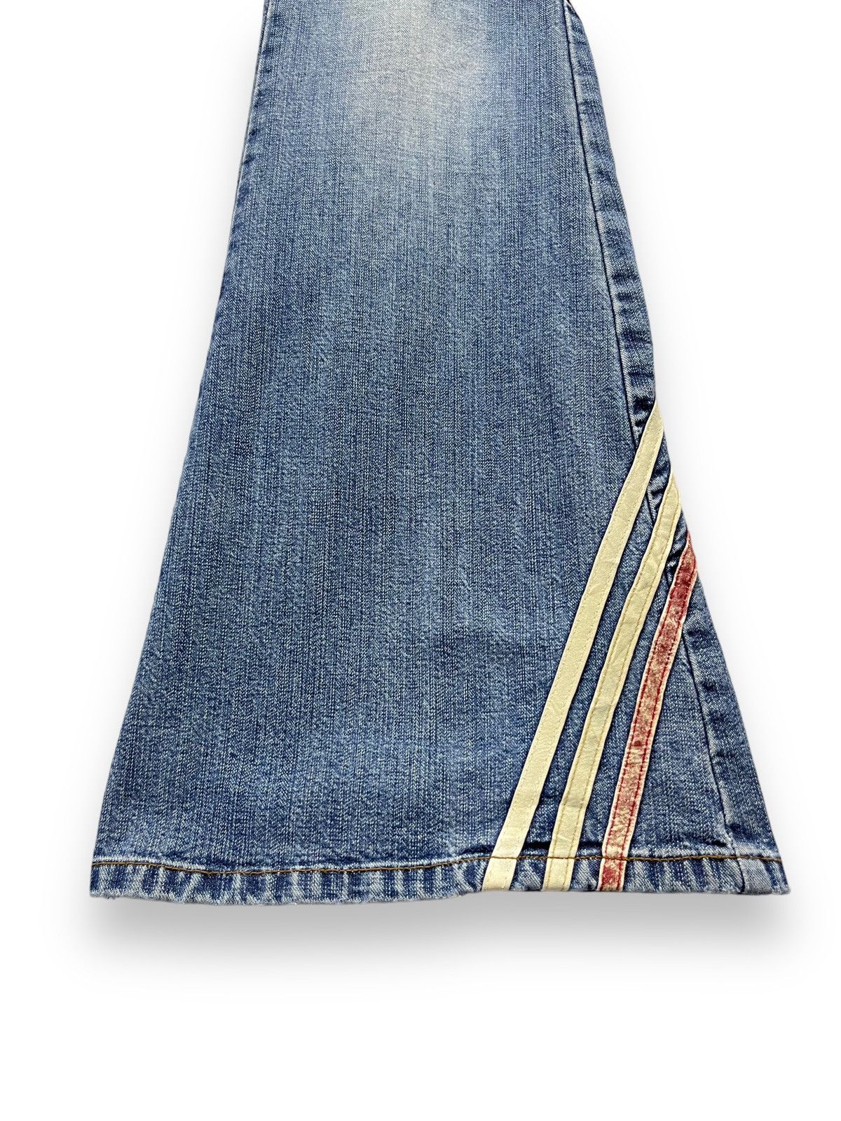 Japanese Brand 💥ALGONQUINS Distressed 3 Stripes Ultra Flare Low Rise Jeans Size 28" / US 6 / IT 42 - 10 Thumbnail