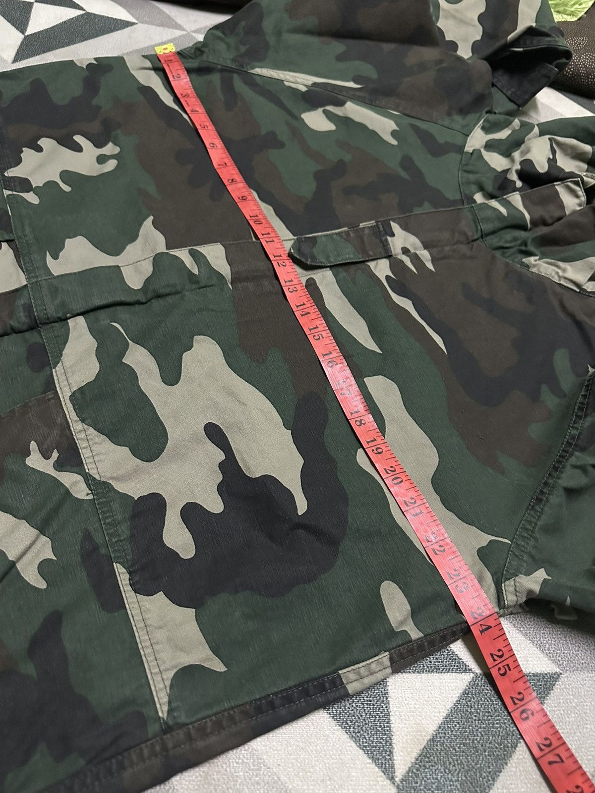 Japanese Brand Dog house camo jacket hooded Size US L / EU 52-54 / 3 - 9 Thumbnail