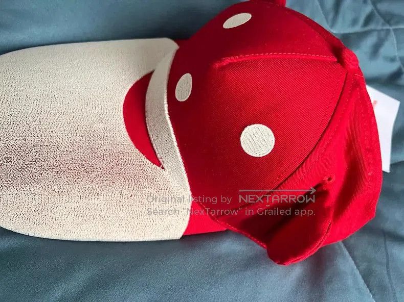 Walter Van Beirendonck Walter Van Beirendonck Red Bear Cap . Size ONE SIZE - 2 Thumbnail
