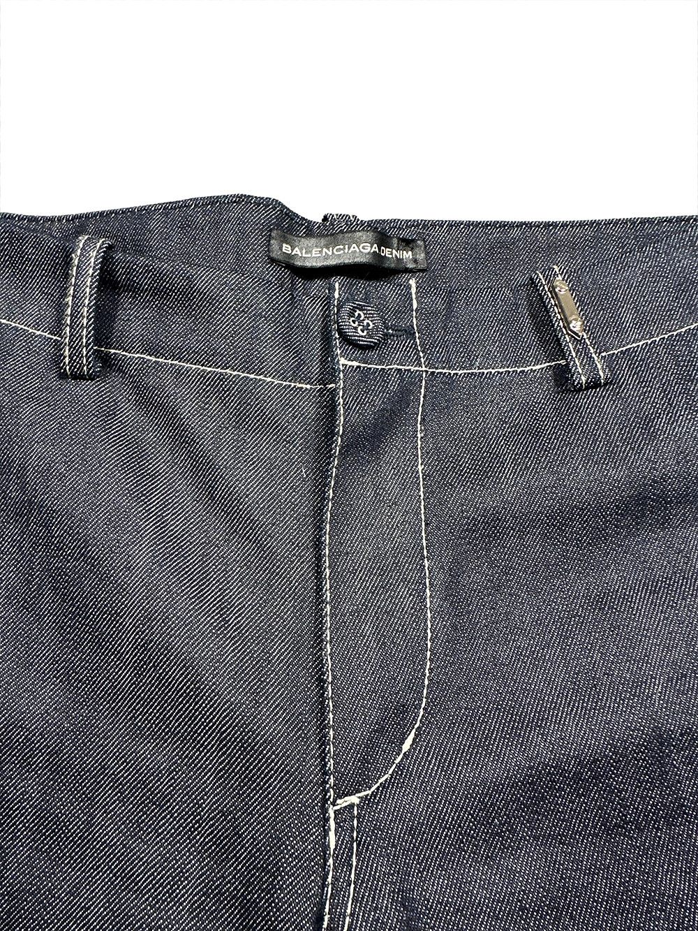 Balenciaga Balenciaga Flared Denim Trousers Size 26" / US 2 / IT 38 - 6 Thumbnail