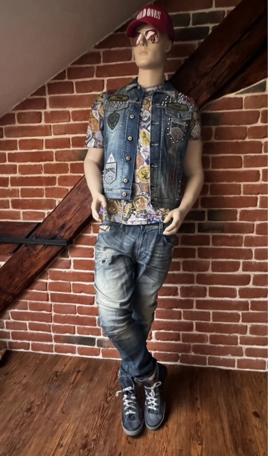 Diesel Diesel Bundle Vest + Denim + tshirt + Sneakers Size US M / EU 48-50 / 2 - 2 Thumbnail