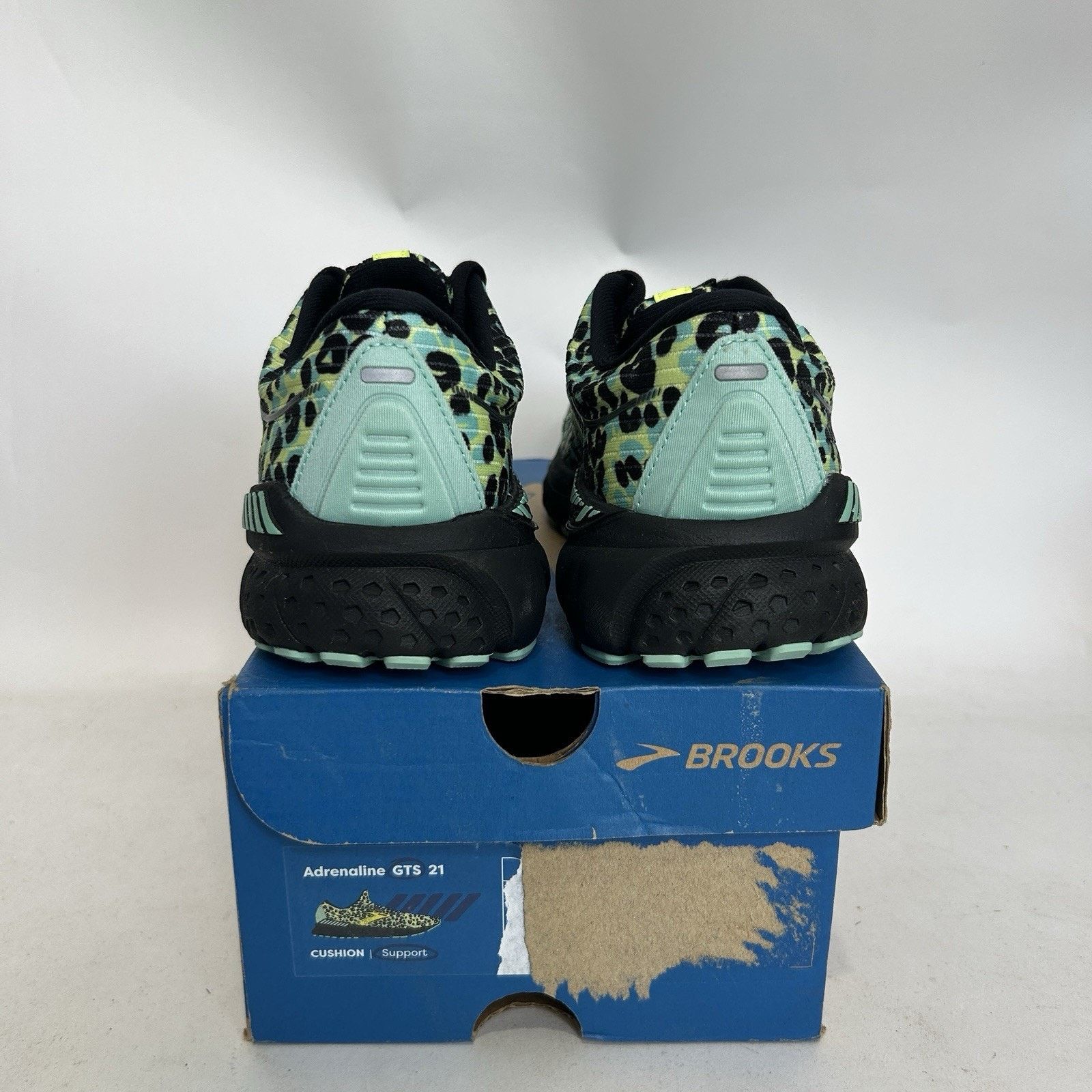 Brooks Brooks Adrenaline GTS 21 “Black Nightlife/Cheetah” Size US 6 / IT 36 - 4 Thumbnail