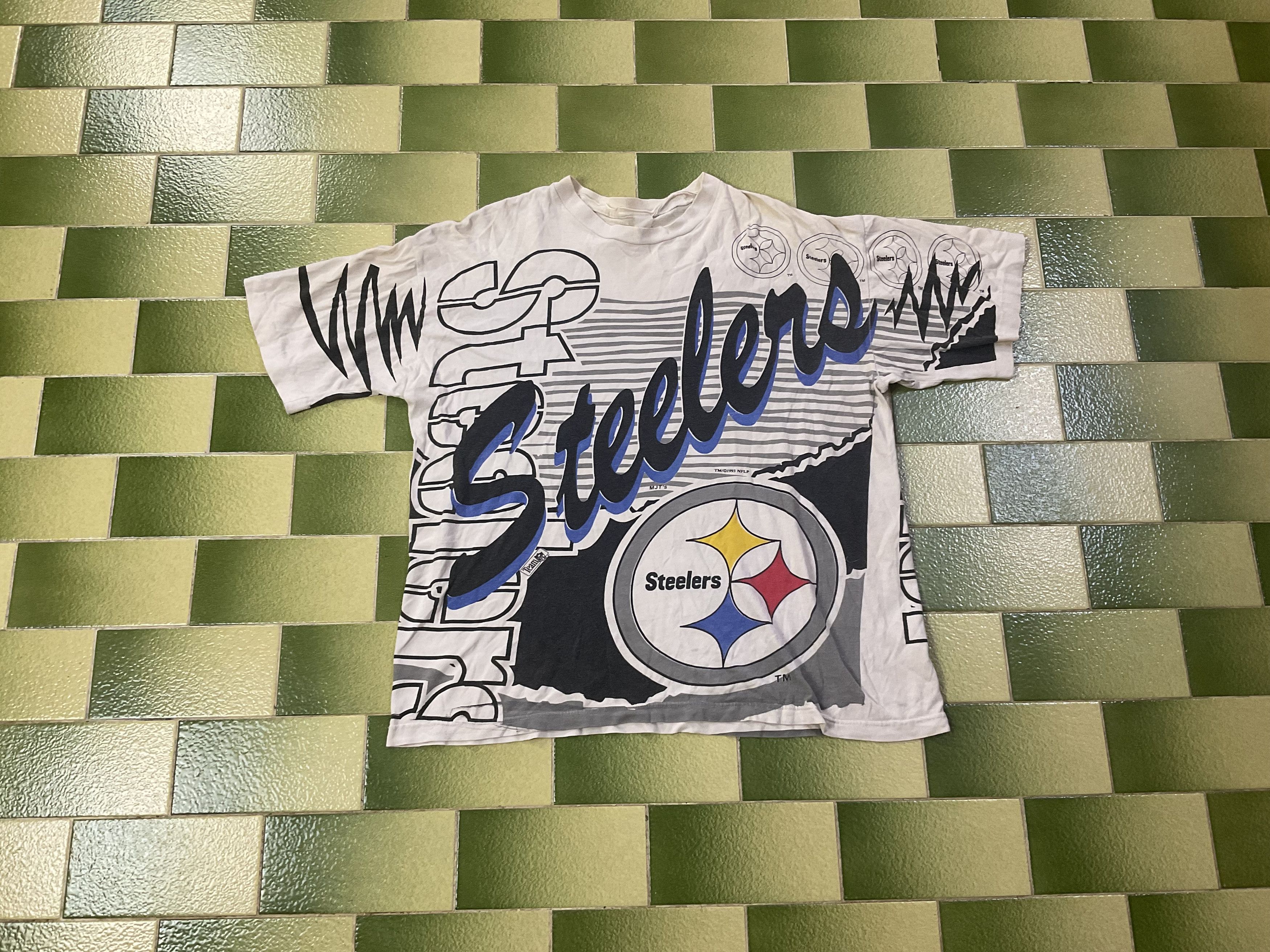 NFL Vintage 1993 Pittsburgh Steelers All Over Print T-Shirt Size US XL / EU 56 / 4 - 1 Thumbnail