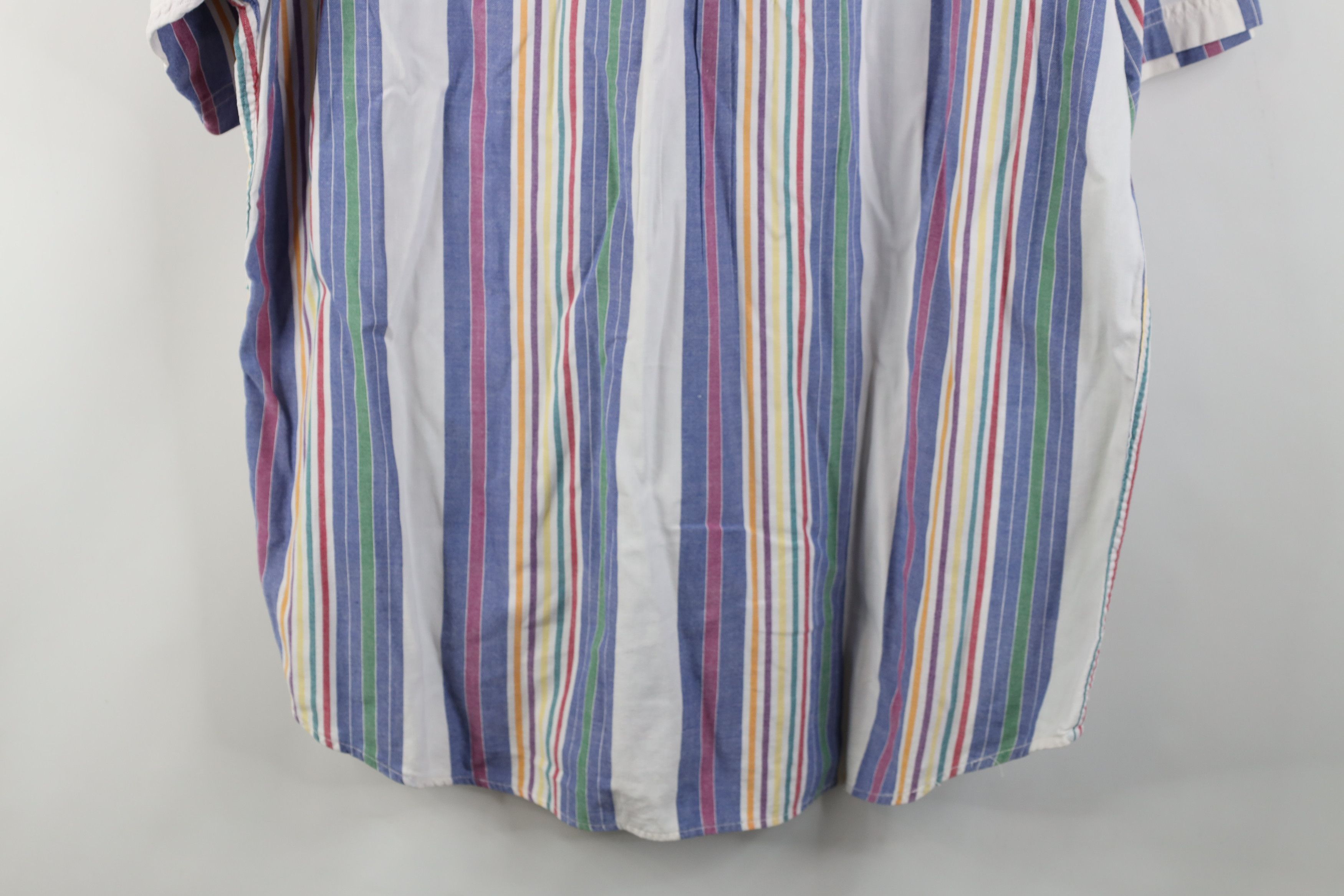 Vintage Vintage 90s Streetwear Short Sleeve Button Down Shirt Size US XL / EU 56 / 4 - 15 Thumbnail