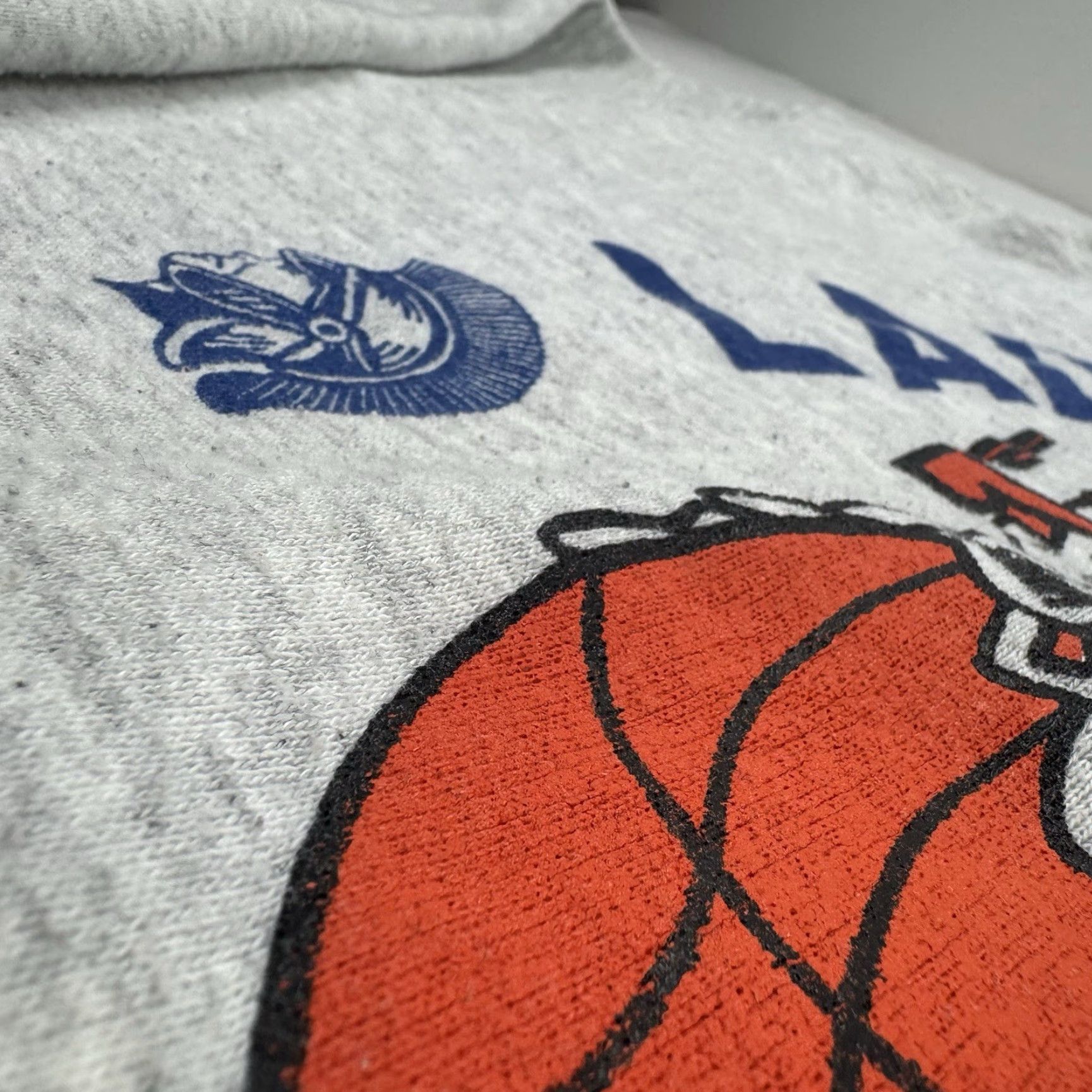 Jerzees VINTAGE Jerzees Hoodie Basketball Shirt Adult M Gray 90s Sports Pullover Mens Size US M / EU 48-50 / 2 - 4 Thumbnail