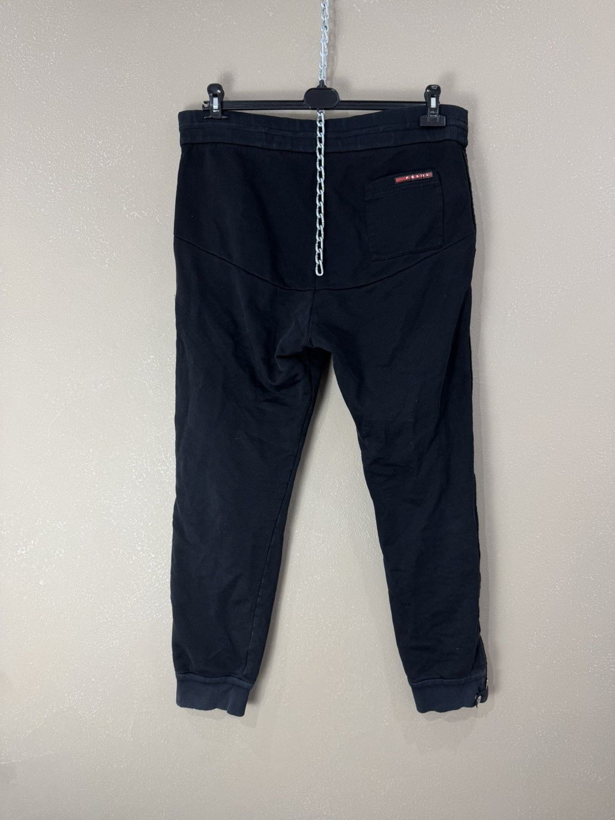 Prada Vintage Prada 2015 red tab straight sweatpants Size US 38 / EU 54 - 1 Thumbnail