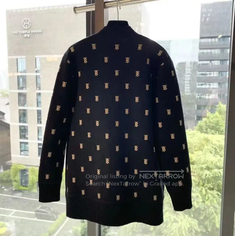 Burberry Burberry Black Wool Cardigan for Women. Size XS / US 0-2 / IT 36-38 - 2 Thumbnail