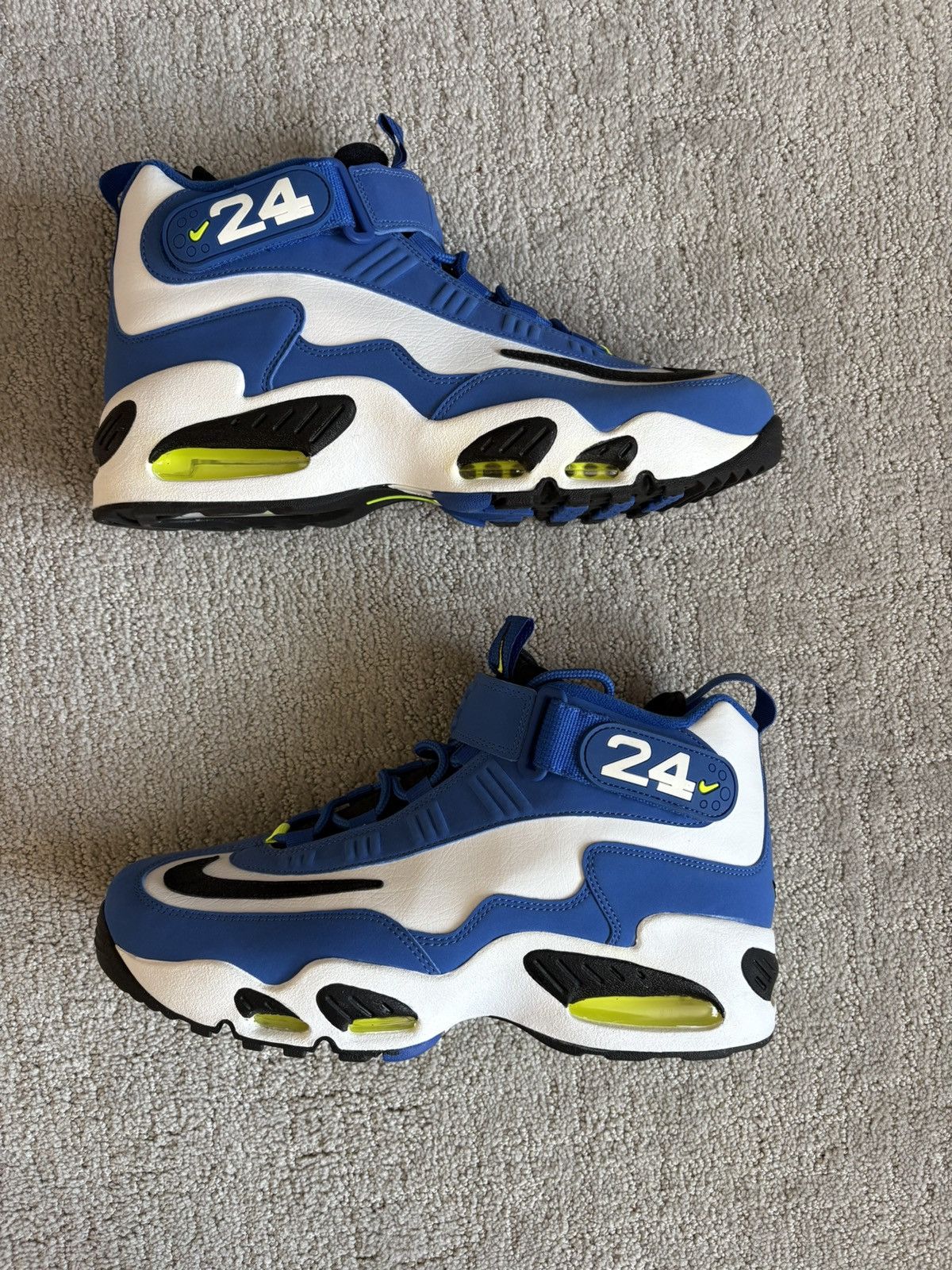 Nike Nike Air Griffey Max 1 Size US 9.5 / EU 42-43 - 1 Thumbnail