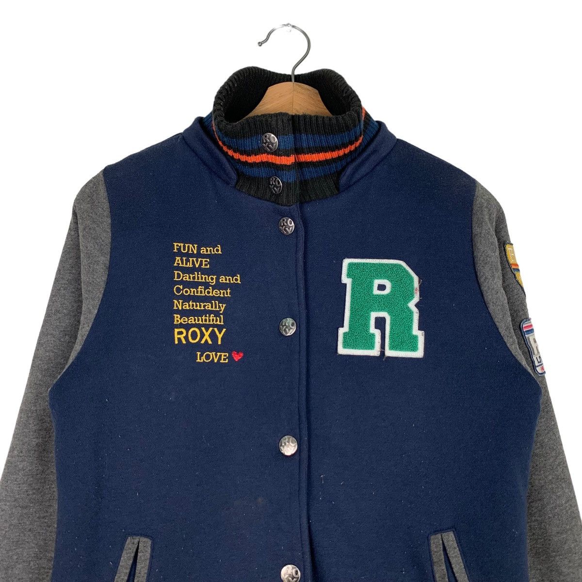 Japanese Brand California ROXY Surf Team Big Logo Varsity #0906-C40 Size US L / EU 52-54 / 3 - 2 Thumbnail