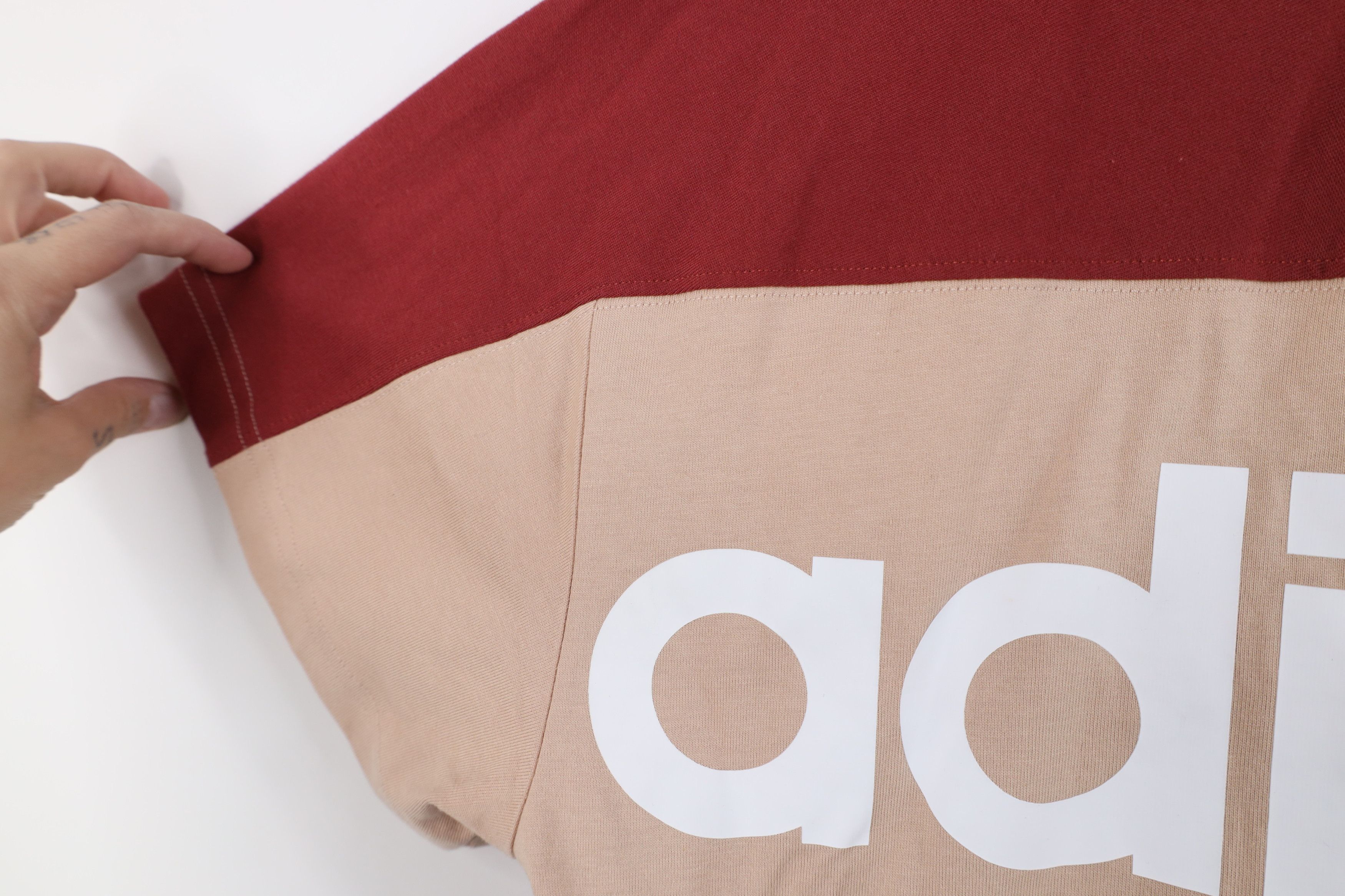 Adidas Y2K Adidas Big Logo Color Block Cropped Boxy Fit T-Shirt Size L / US 10 / IT 46 - 10 Thumbnail