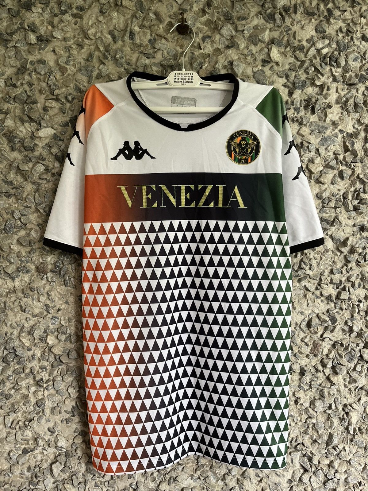 Kappa VENEZIA FC 2021-2022 Home Soccer Jersey Football Kit Size US XL / EU 56 / 4 - 1 Thumbnail