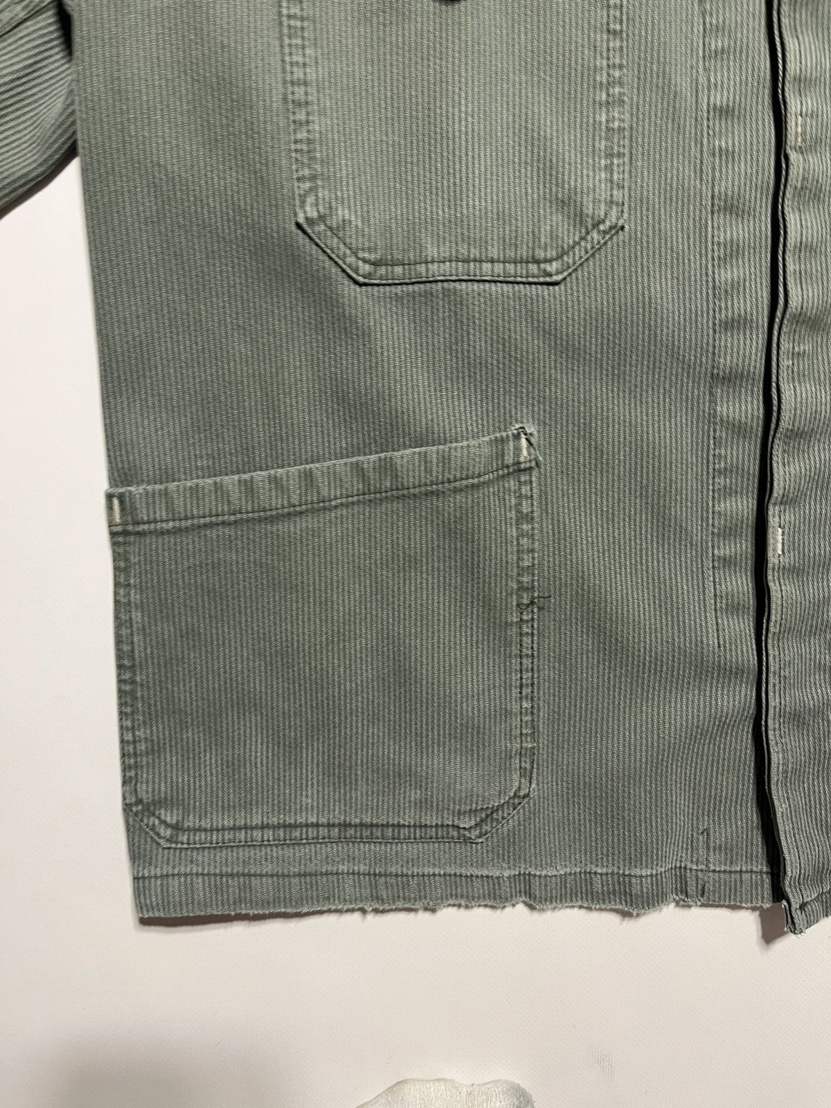 Vintage Vintage 80’s French Workwear Chore Jacket Distressed Grunge Size US L / EU 52-54 / 3 - 11 Thumbnail