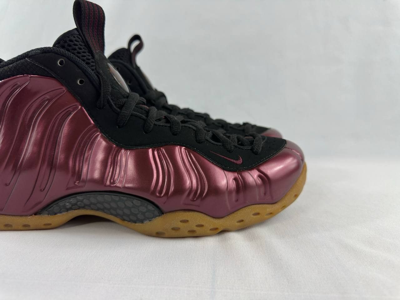 Nike Nike Air Foamposite One 'Night Maroon' Size US 8.5 / EU 41-42 - 3 Thumbnail