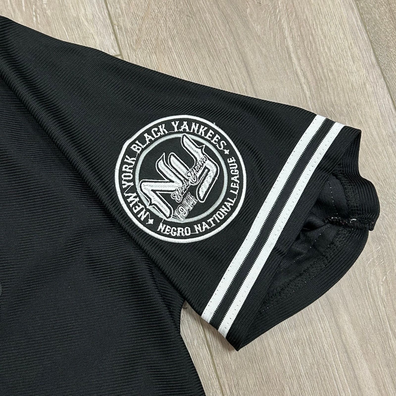 MLB New York Black Yankees Negro Leagues baseball jersey size L Size US L / EU 52-54 / 3 - 4 Thumbnail