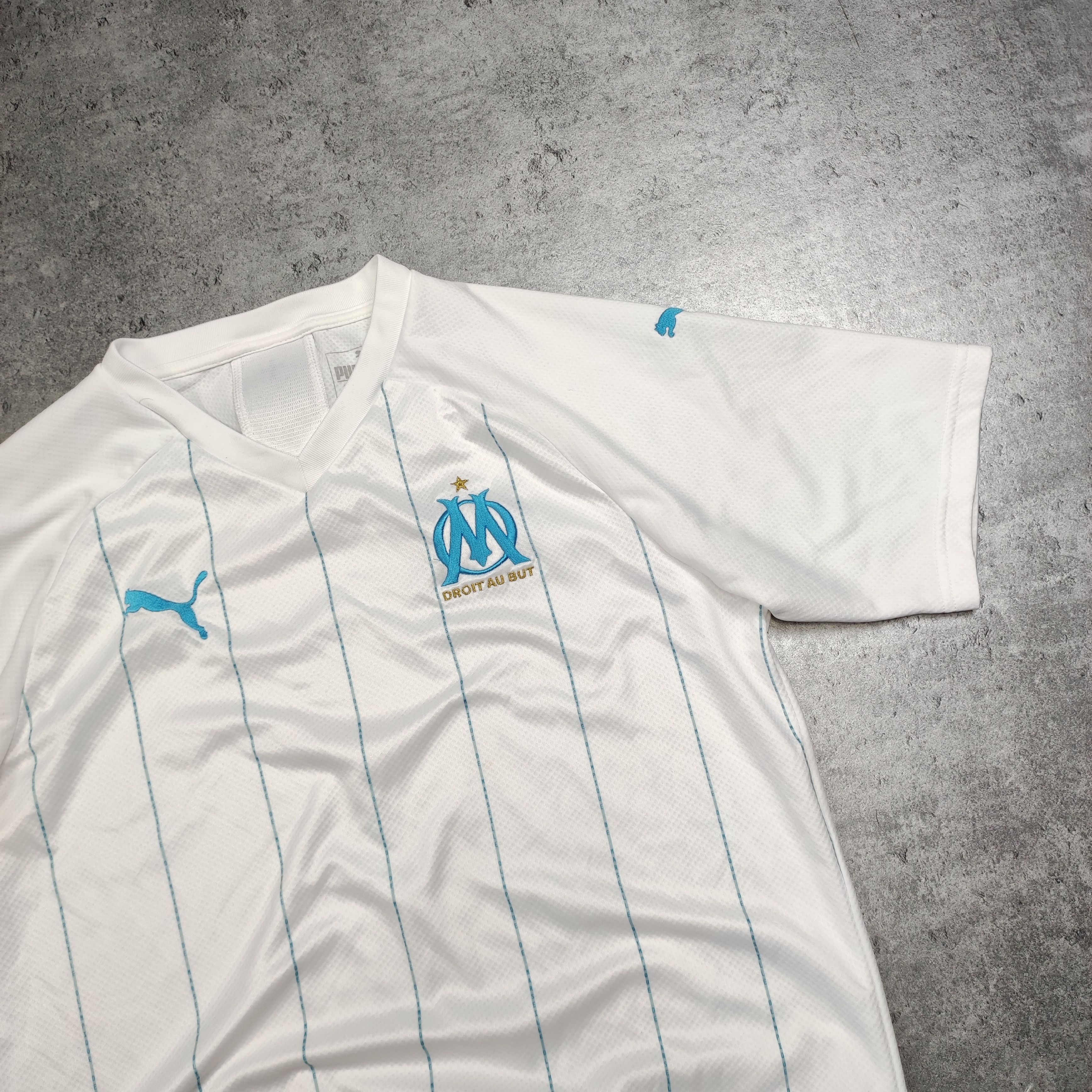 Puma RARE Olimpique Marsilie Puma Football 2019 Home Jersey Size US M / EU 48-50 / 2 - 3 Thumbnail