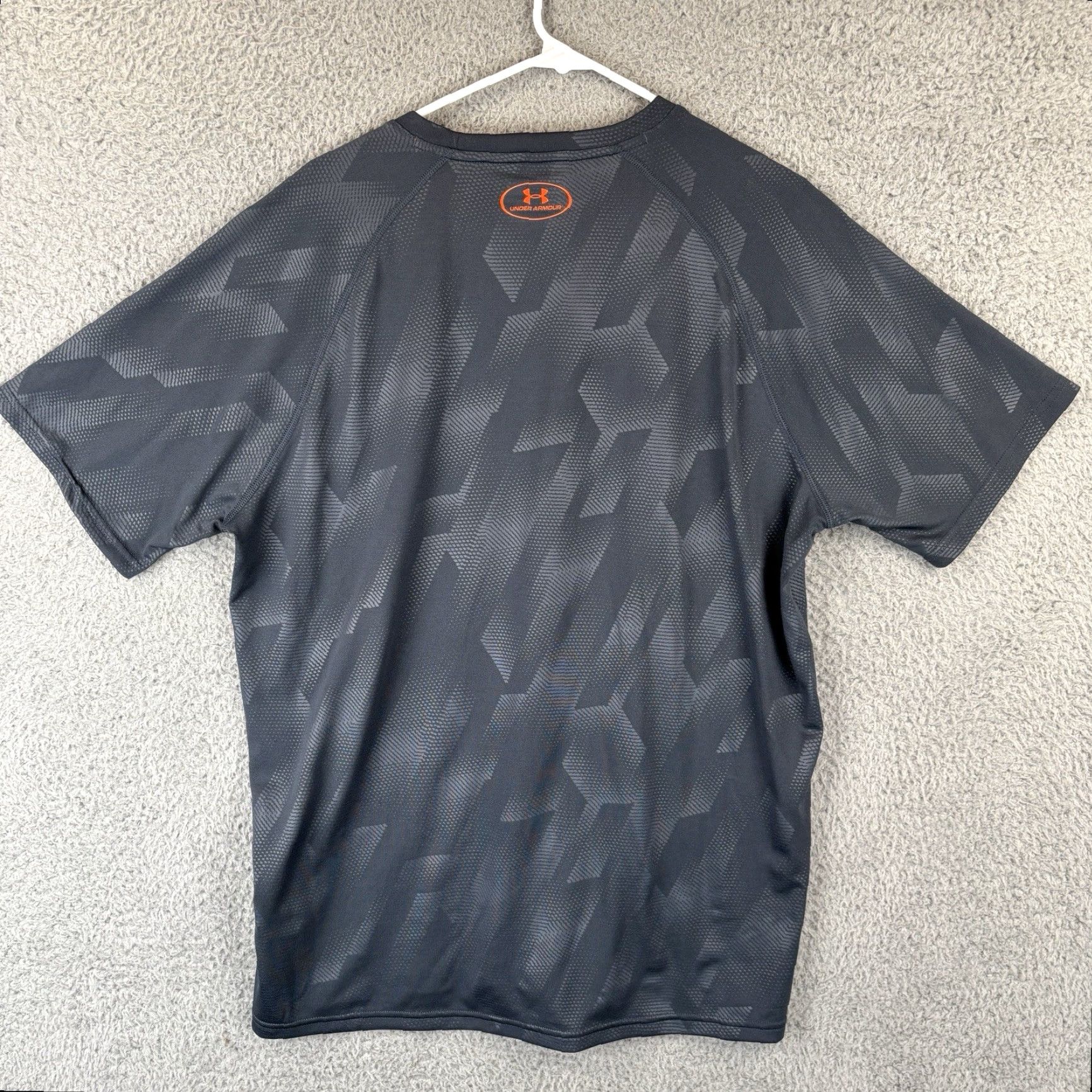 Under Armour Under Armour Shirt Mens Large Short Sleeve Geometric Wicking Running Gym Gray Size US L / EU 52-54 / 3 - 5 Thumbnail
