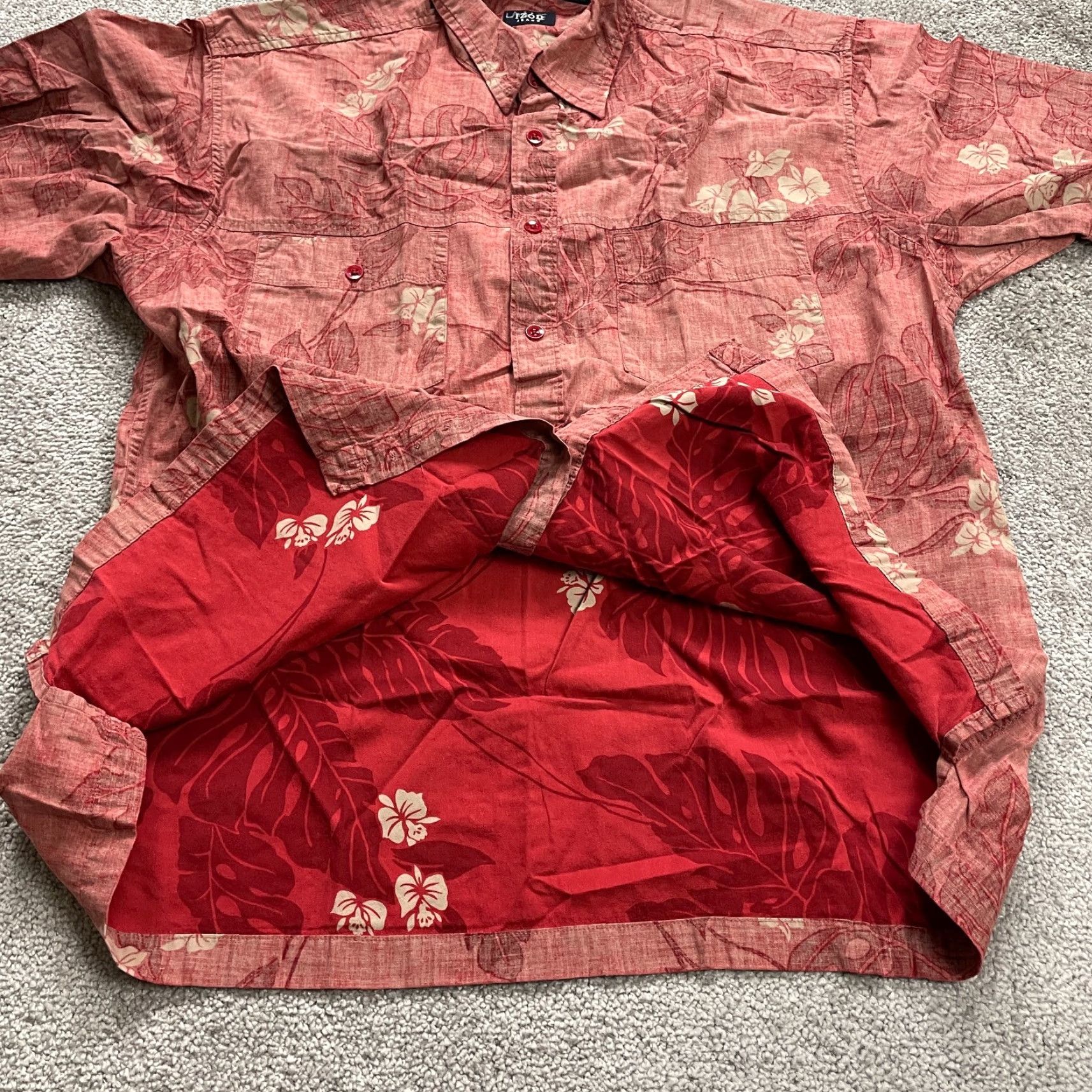 Izod VINTAGE Izod Shirt Mens Large Red Floral Short Sleeve Button-Down Cotton Hawaiian Tropical 50in Chest Mens Size US L / EU 52-54 / 3 - 3 Thumbnail