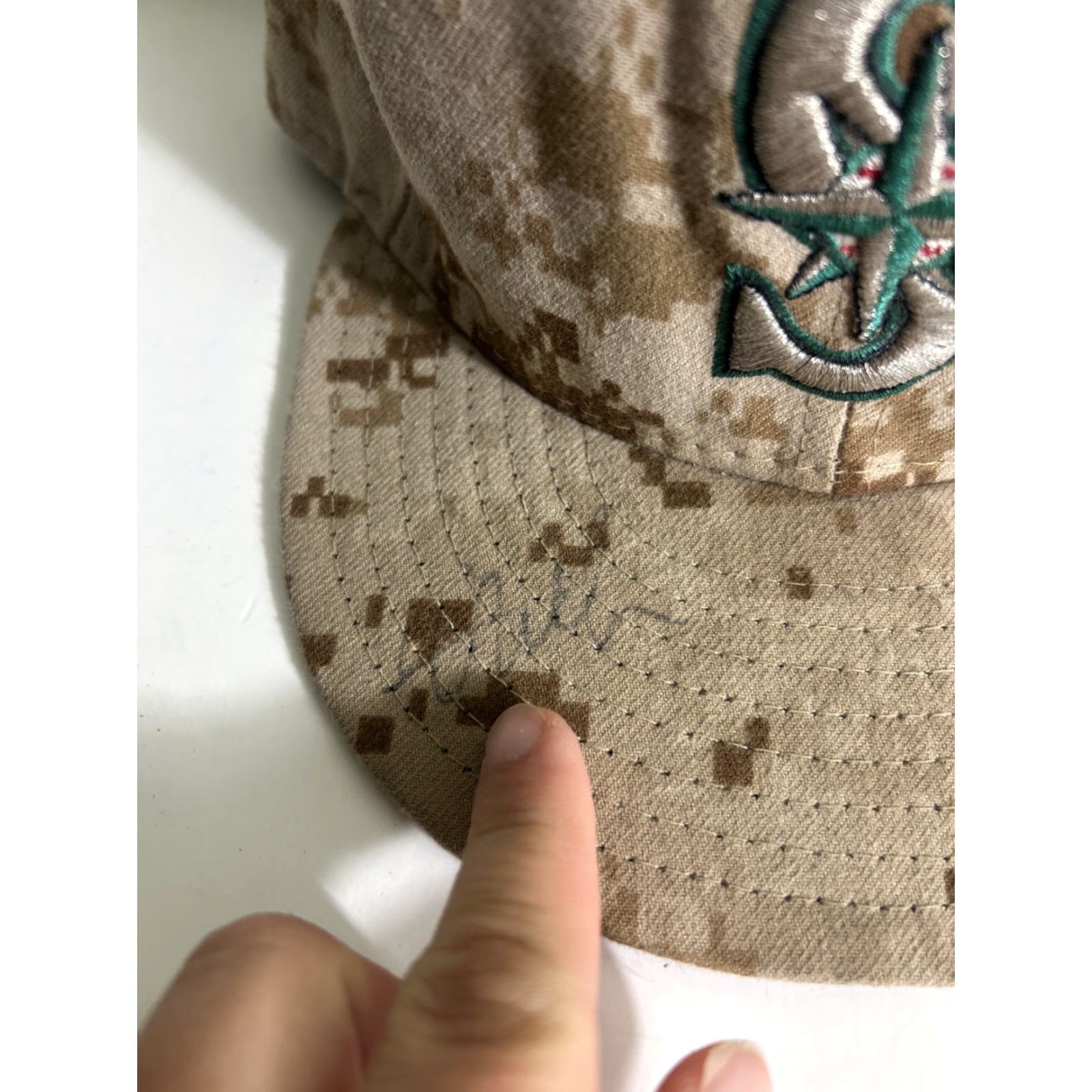 New Era New Era Seattle Mariners MLB Memorial Day Stars Stripes Camo Fitted 7 1/2 Men Baseball Cap Multicolor Camouflage Size ONE SIZE - 4 Thumbnail