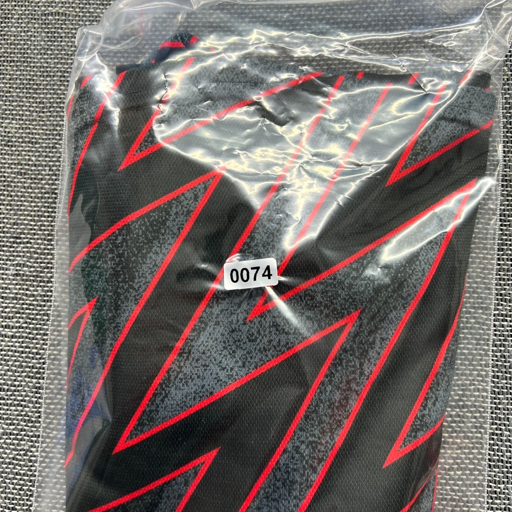 Adidas adidas Besiktas 2022 2023 Third Football Jersey Womens L Dele Alli Multicolor Short Sleeve T-Shirt Jersey Sportswear Mens Womens Girls Boys Size L / US 10 / IT 46 - 2 Thumbnail