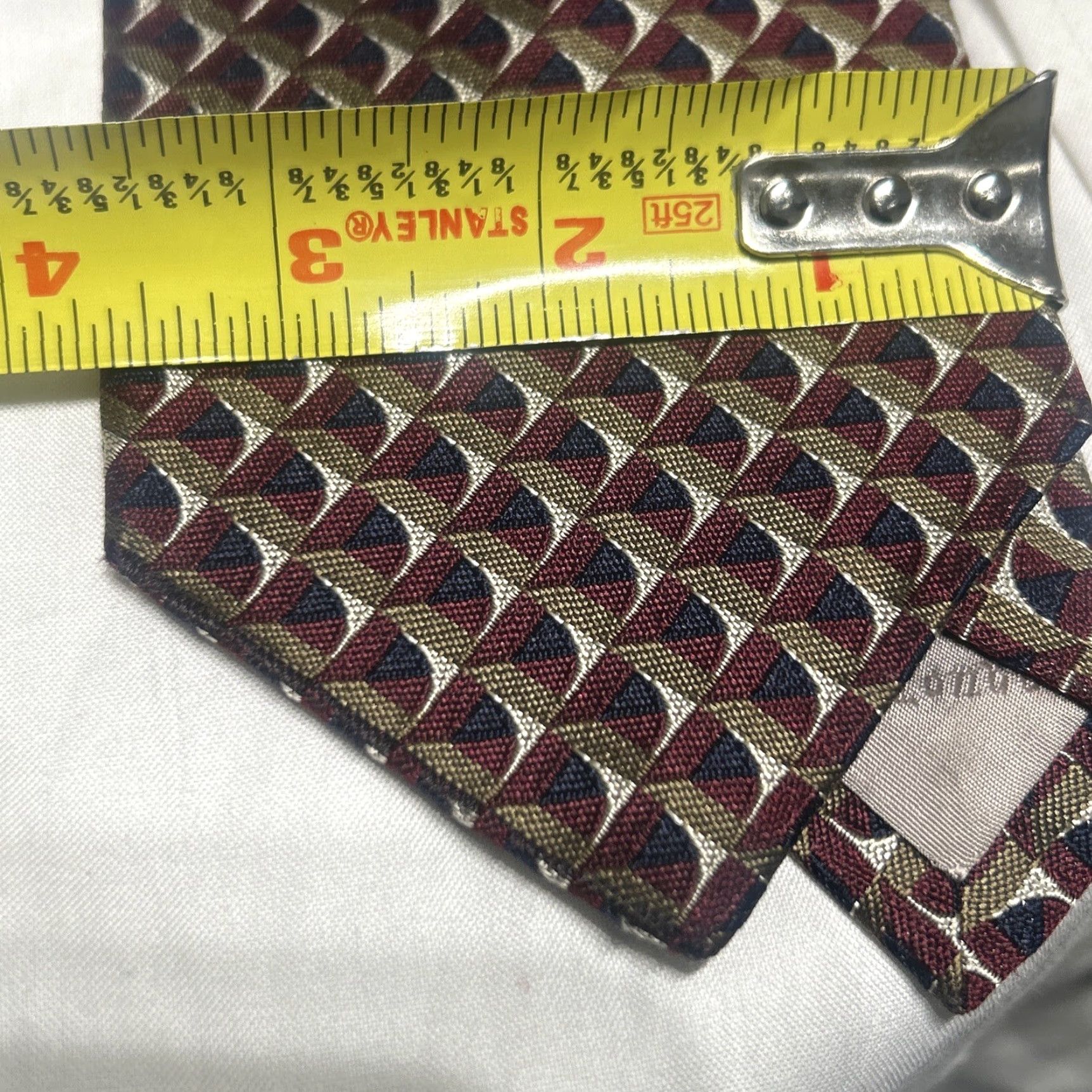 Vintage FERRELL REED Tie Men 100% Silk Red Navy Silver Abstract Design Classic 57-60 in USA Size ONE SIZE - 6 Thumbnail