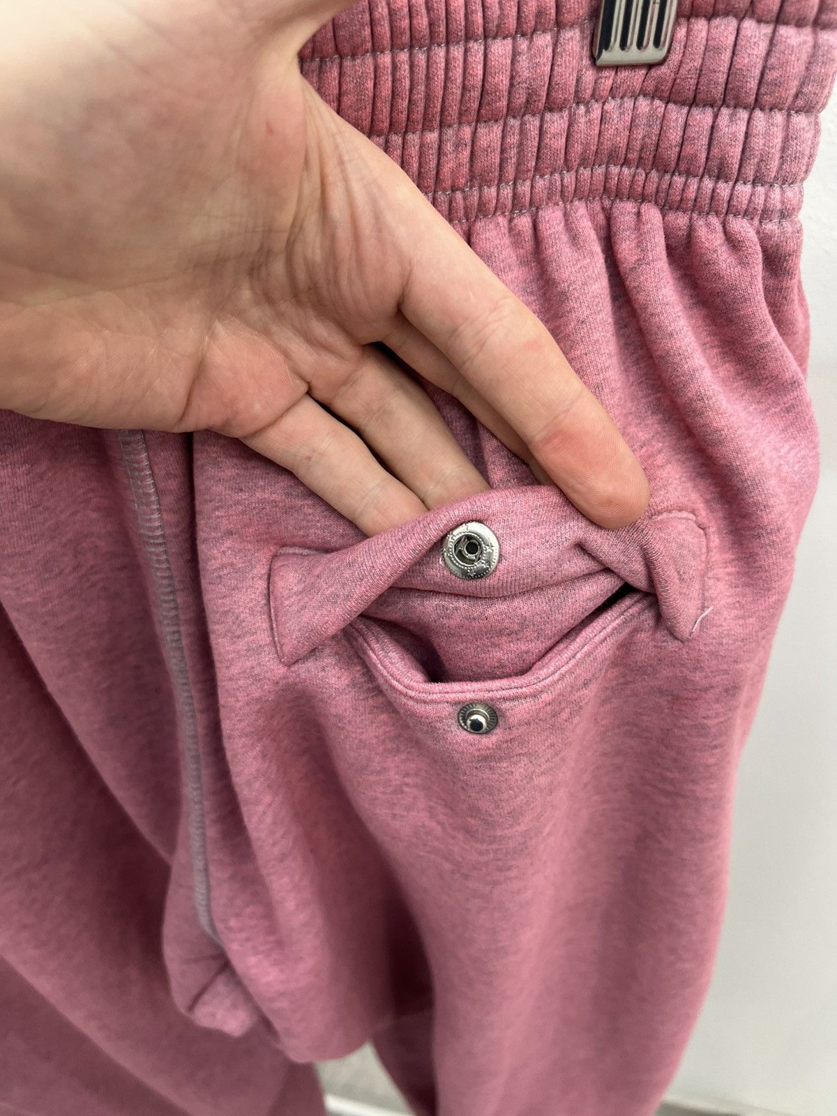Corteiz Corteiz Front Logo Pink Cotton Sweatpants Size US 32 / EU 48 - 4 Thumbnail