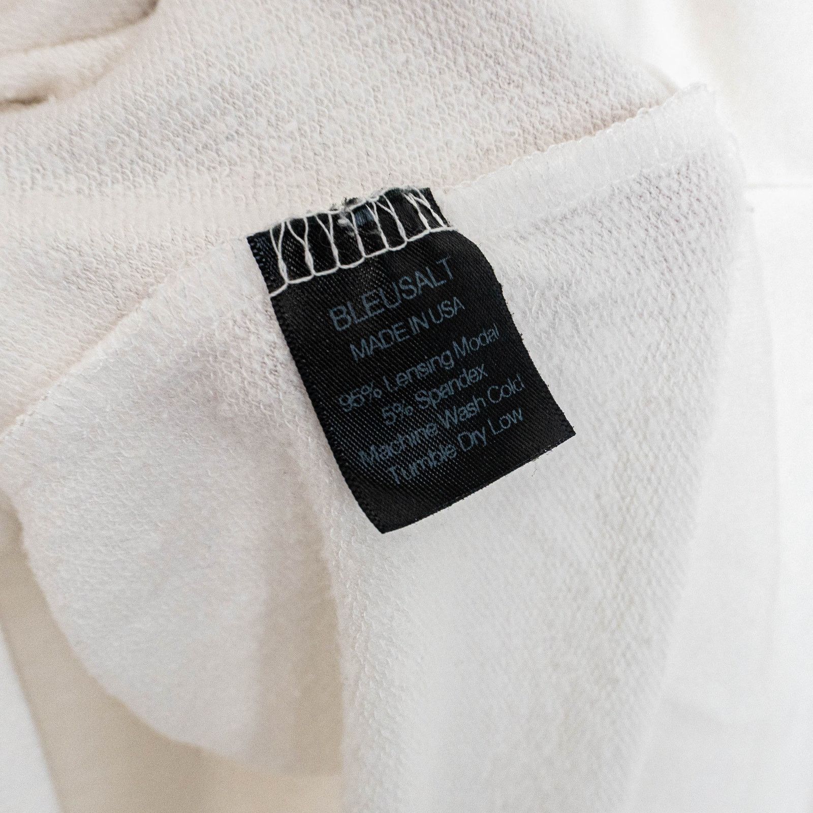 Other BLEUSALT Malibu White Crew Pullover Modal jersey size 1 Size US S / EU 44-46 / 1 - 4 Thumbnail