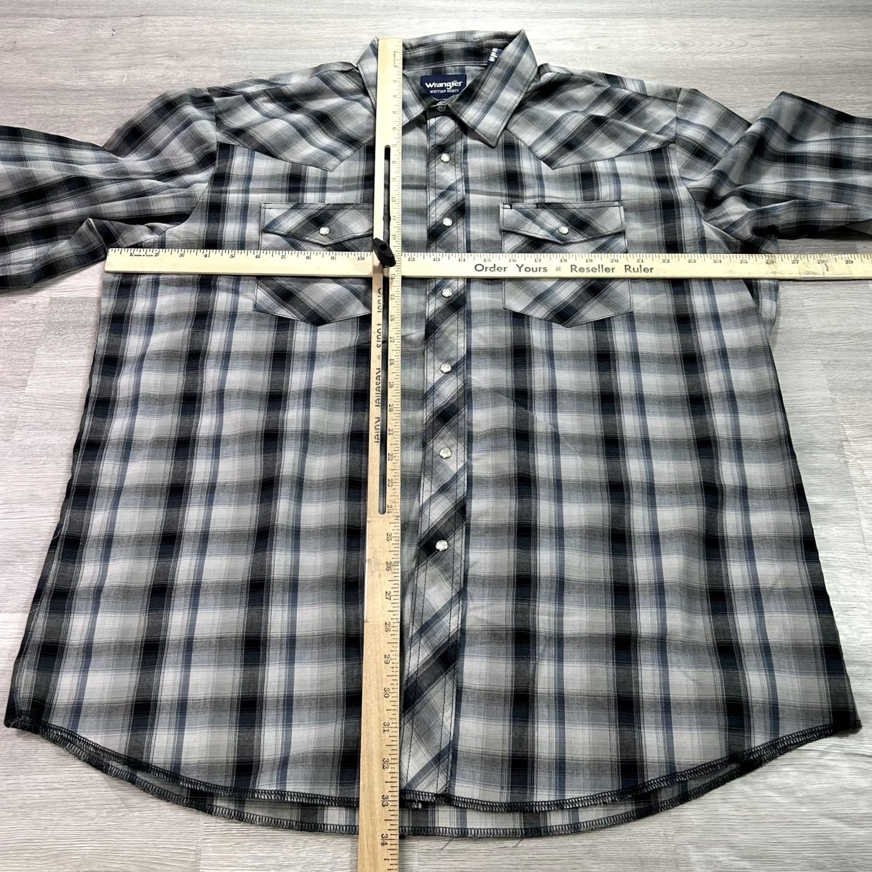 Wrangler Wrangler Shirt Mens XL Gray Plaid Long Sleeve Western Snap Button Casual Size US XL / EU 56 / 4 - 6 Thumbnail