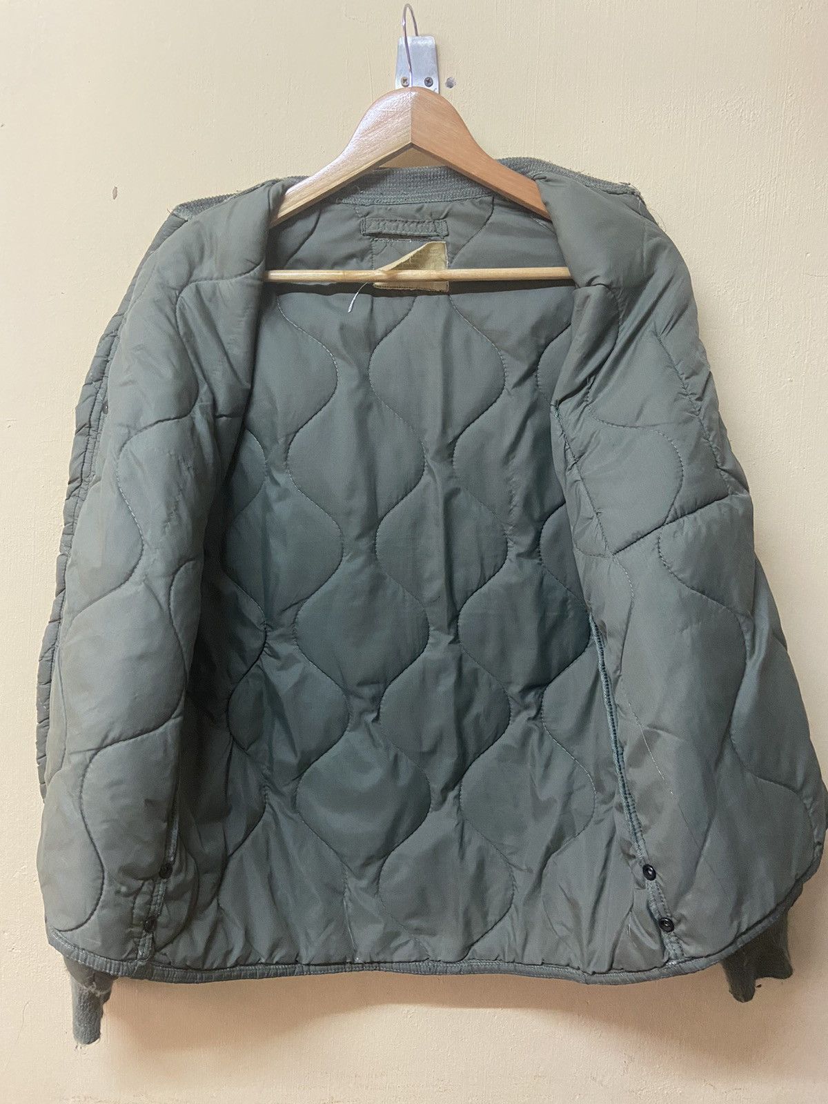 Vintage Vintage Genuie Air Force USAF Flyers Quilted Jacket Size US S / EU 44-46 / 1 - 11 Thumbnail