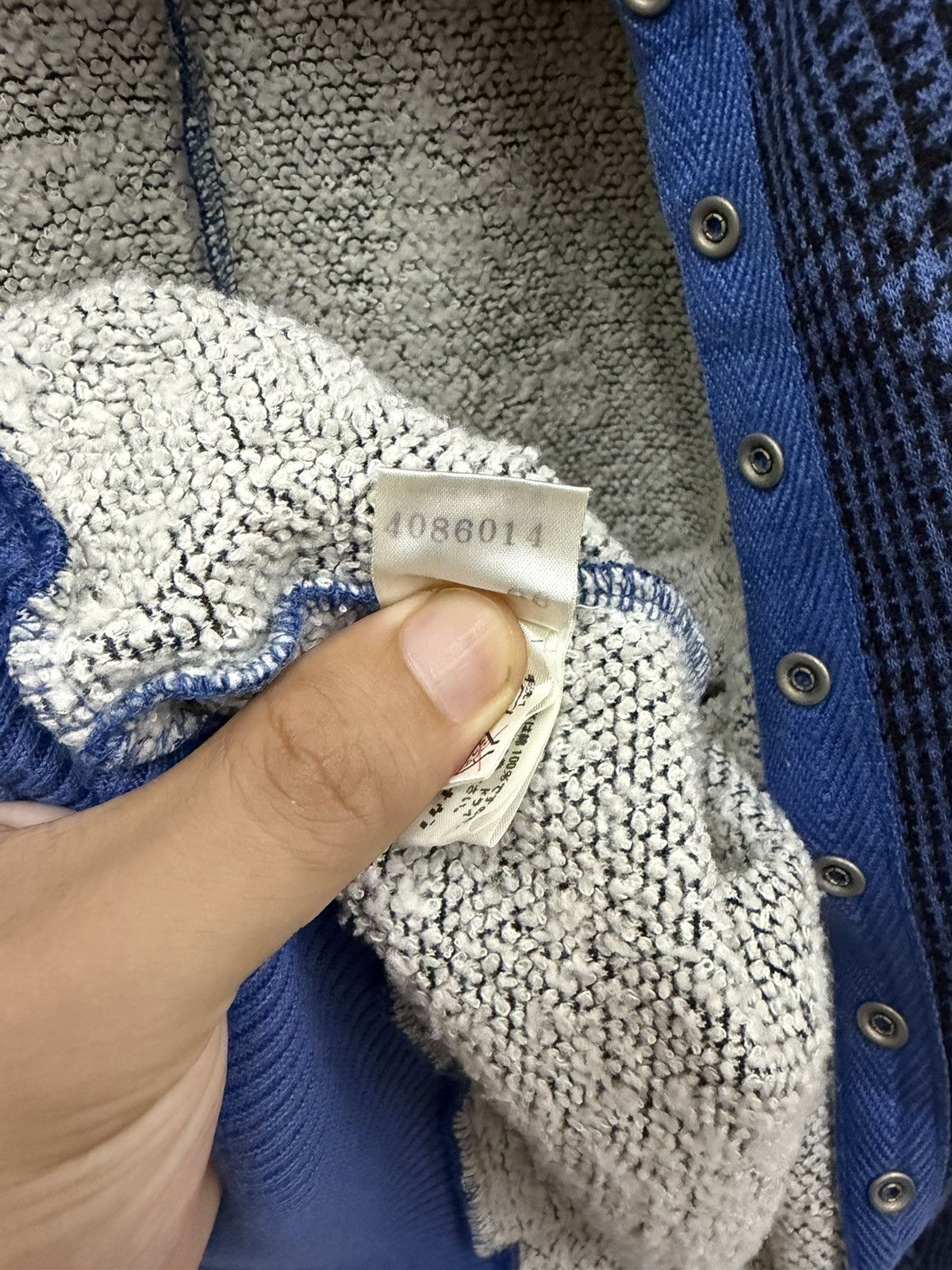 Norma Kamali Norma Kamali Blue Plaid Snap Button Sweater Size M / US 6-8 / IT 42-44 - 5 Thumbnail