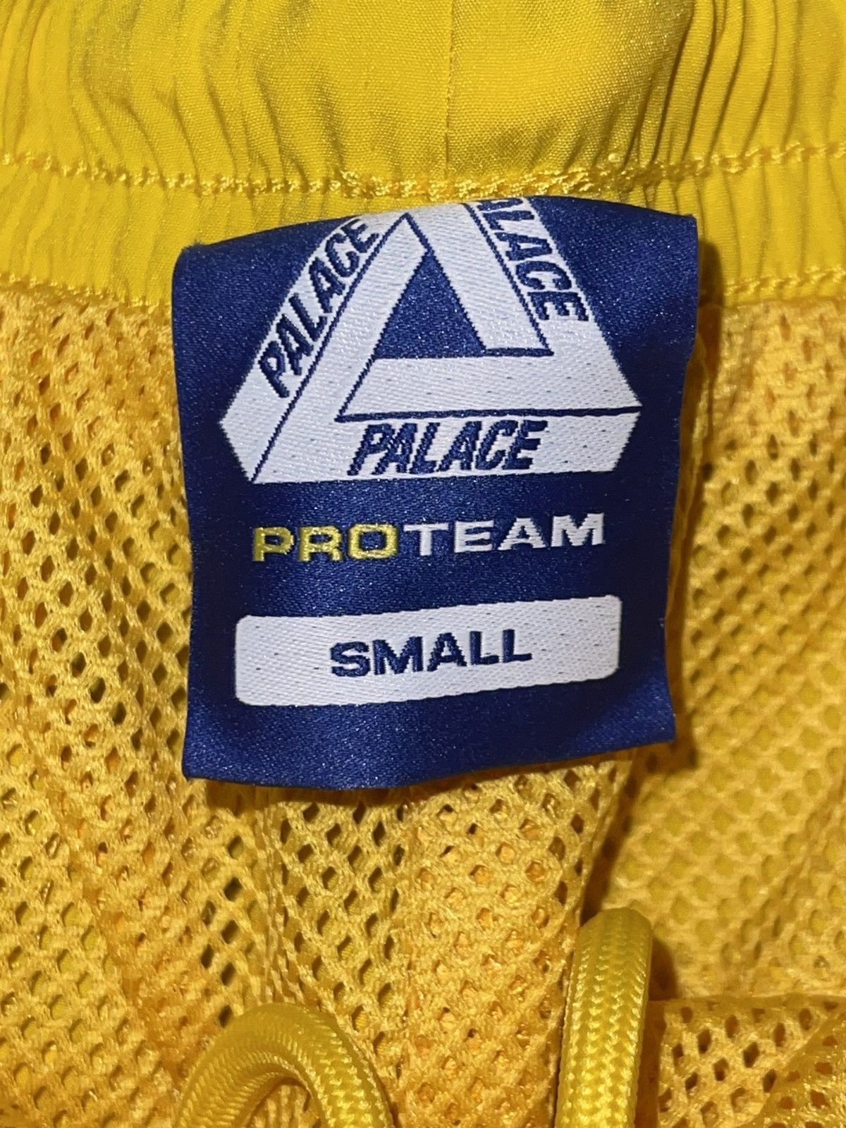 Palace Palace Pro Team 02 Shell Jogger Yellow Size Small Size US 30 / EU 46 - 4 Thumbnail