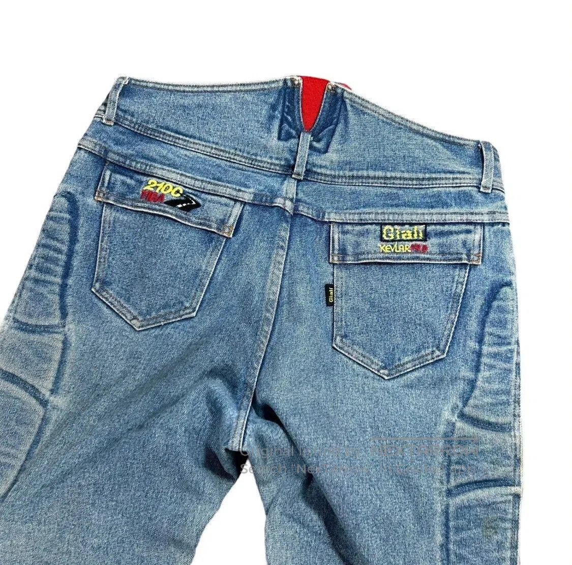 Kanye West Jil Sander Men's Casual Shorts in Dark Blue. Size US M / EU 48-50 / 2 - 6 Thumbnail