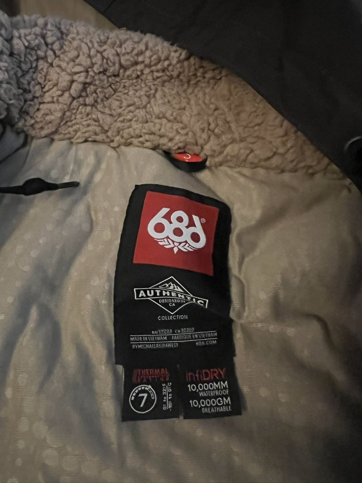 686 686 woodland snowboard jacket Size US S / EU 44-46 / 1 - 2 Thumbnail