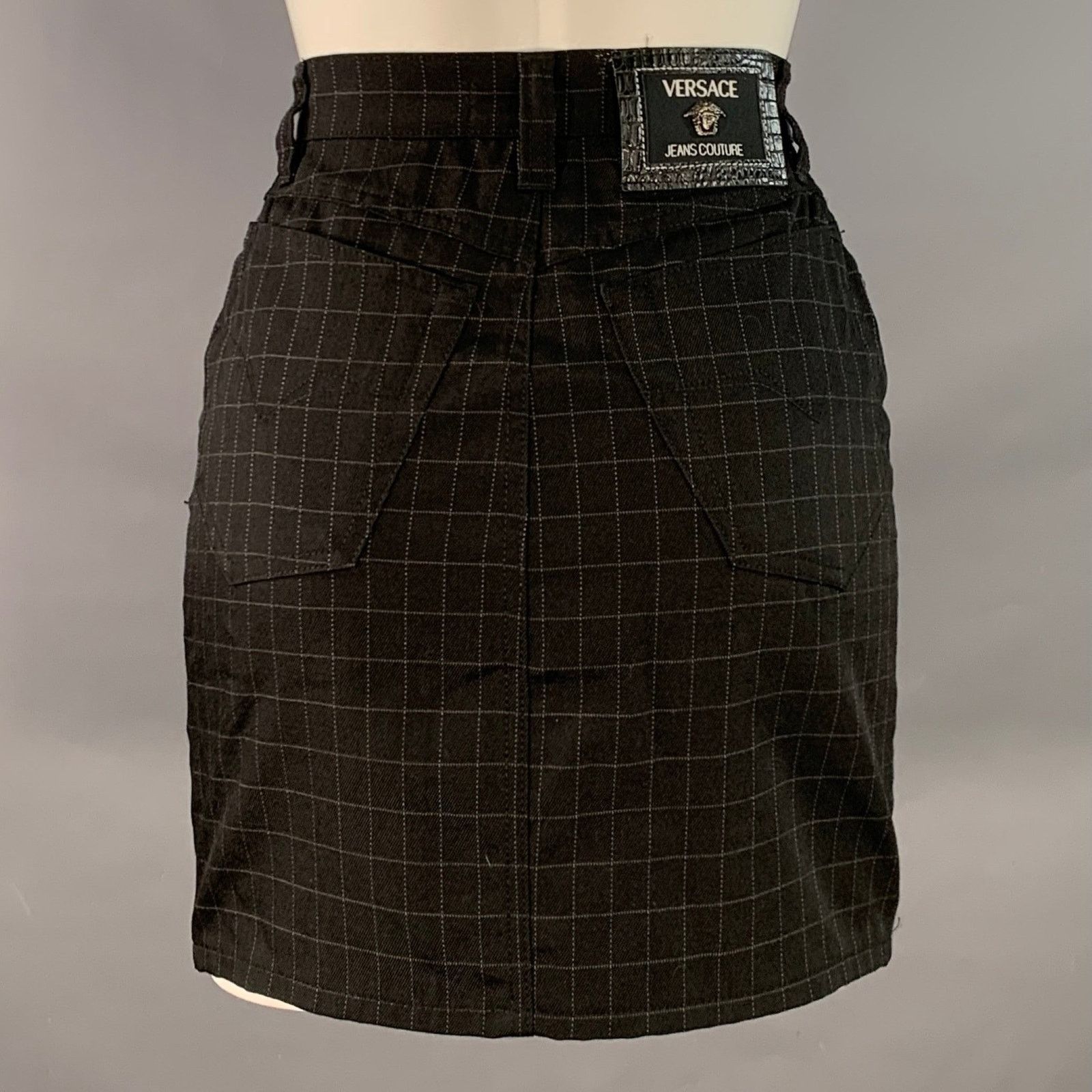 Versace Size 24 Black Grey Wool Blend Windowpane A-Line Mini Skirt Size 24" / US 00 / IT 34 - 2 Thumbnail